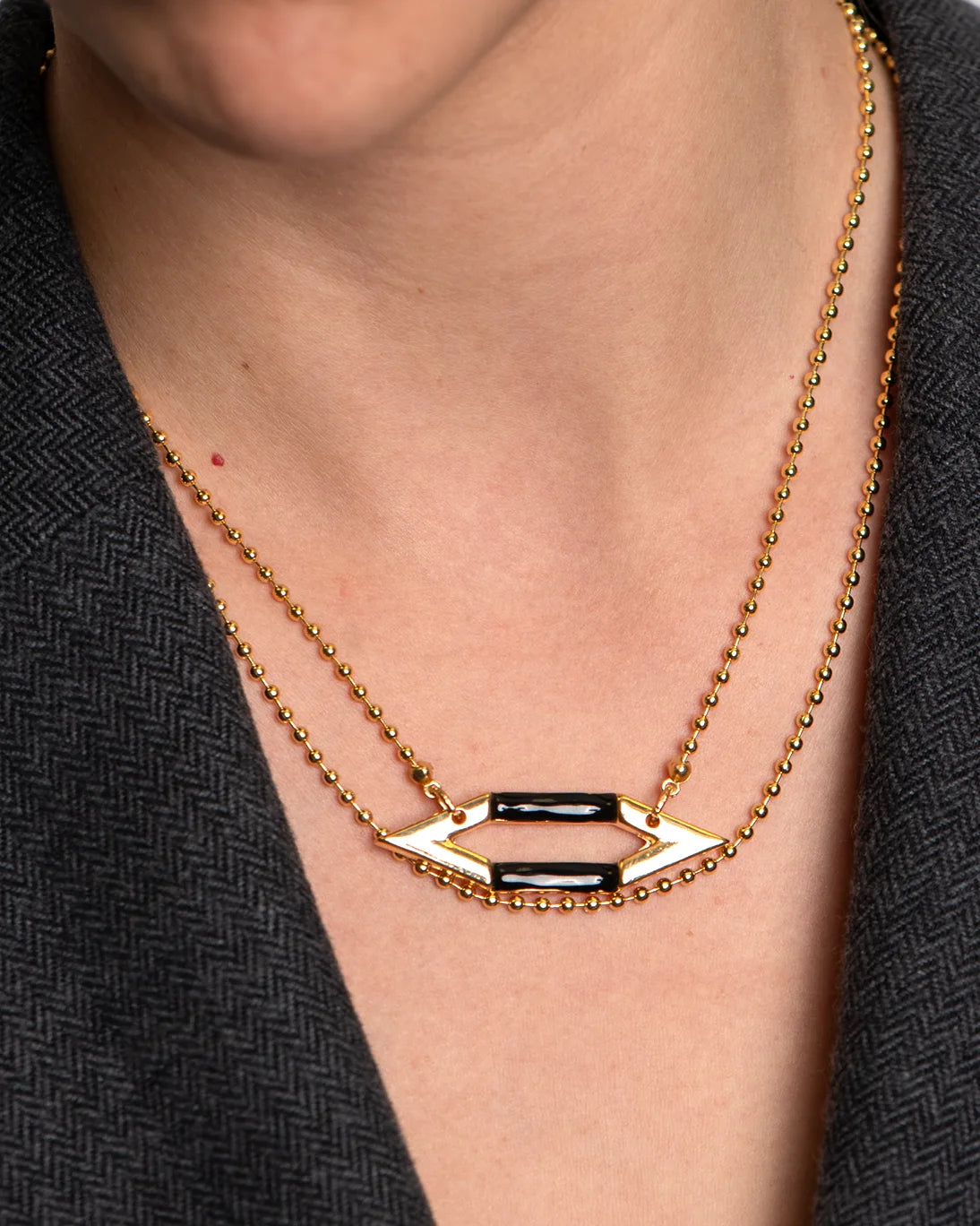 COLGANTE LUISA NEGRO