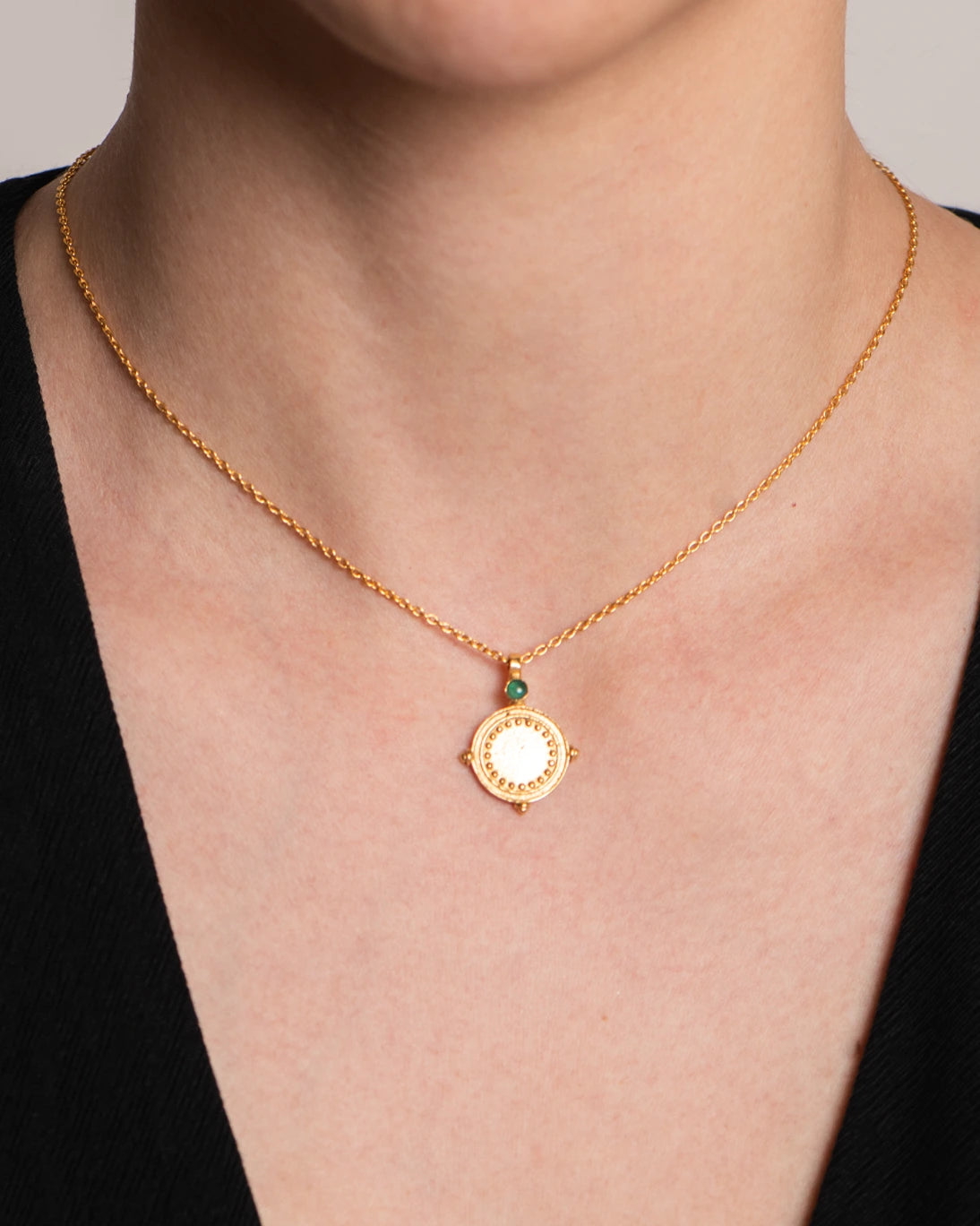 GREEN ONYX MEDAL CHAIN