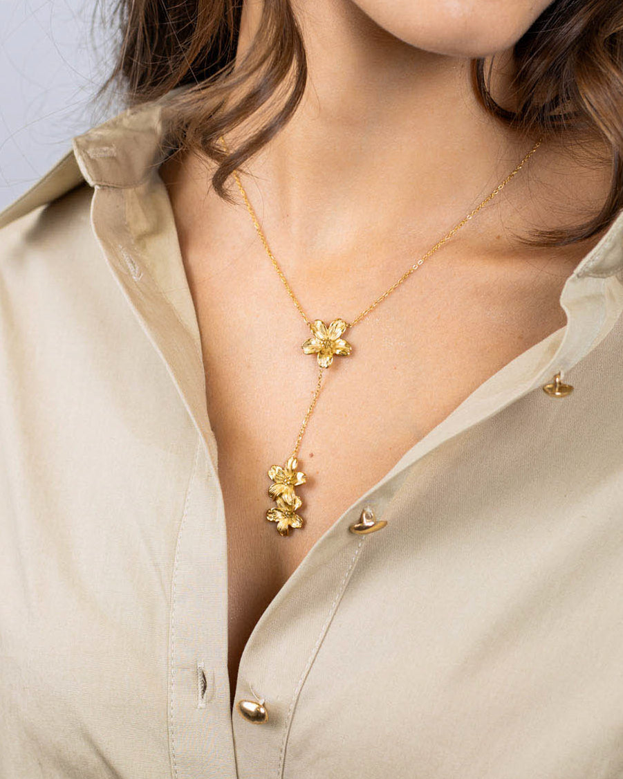 COLLAR DE FLORES