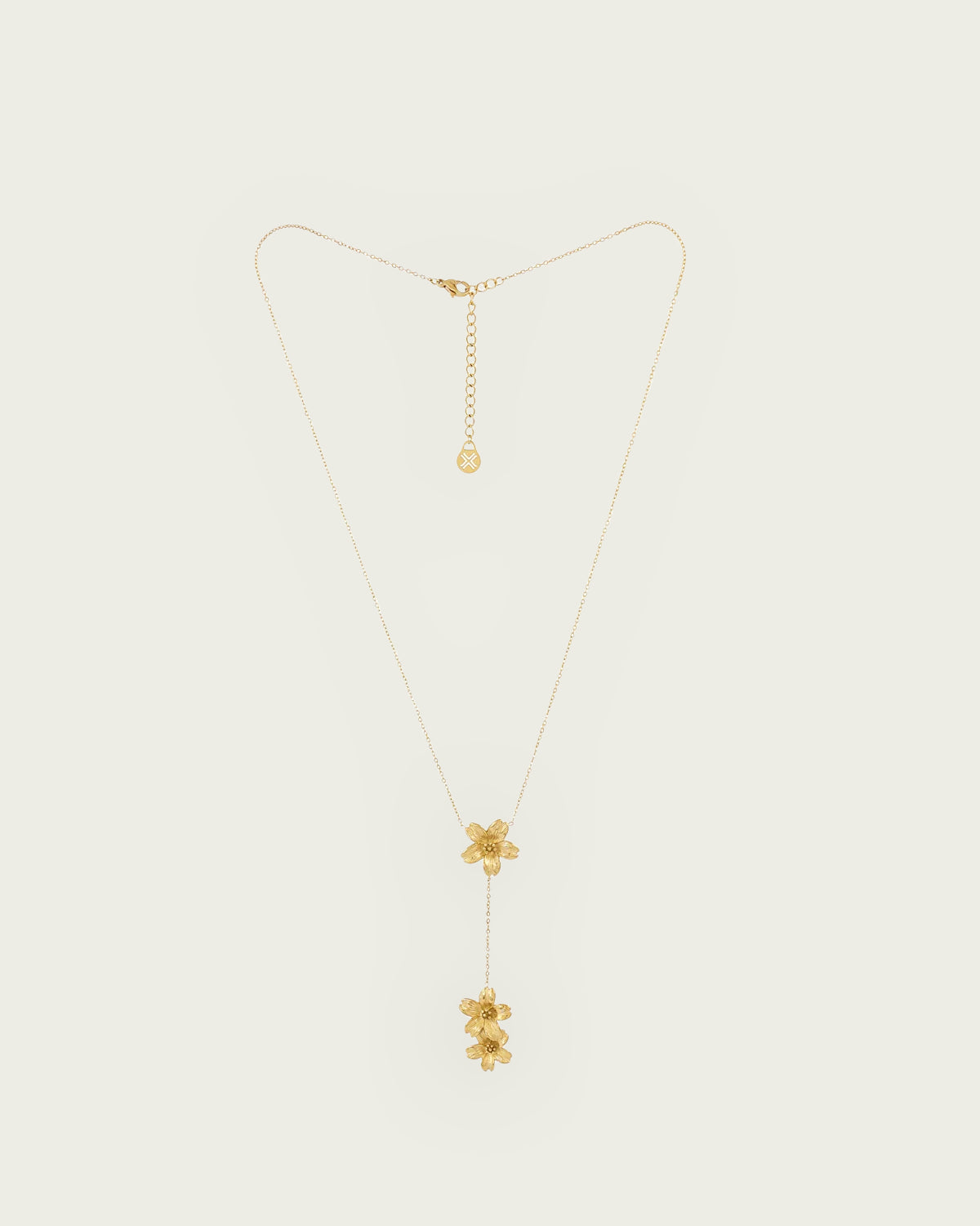 COLLAR DE FLORES
