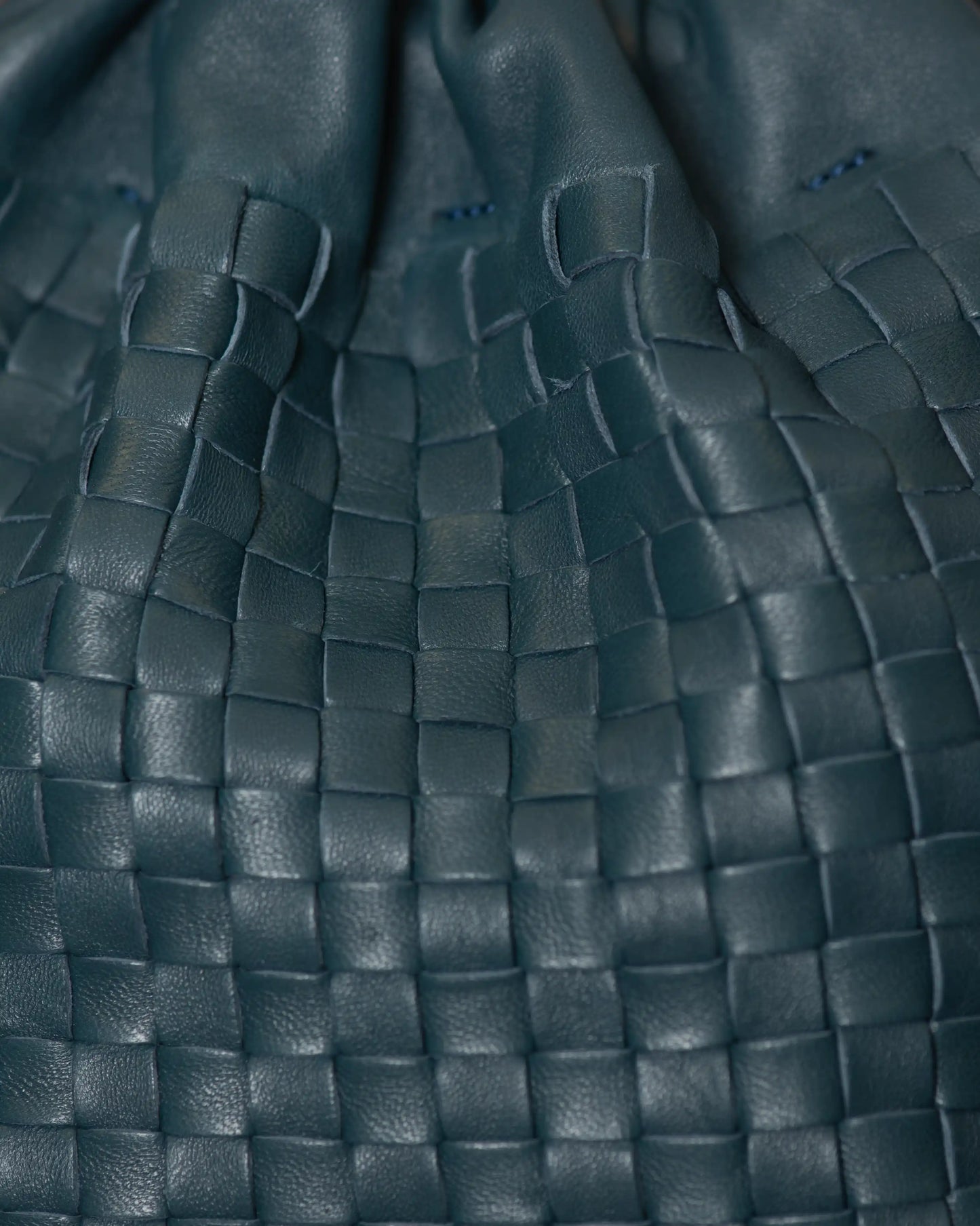 BOLSO DE PIEL AZULÓN