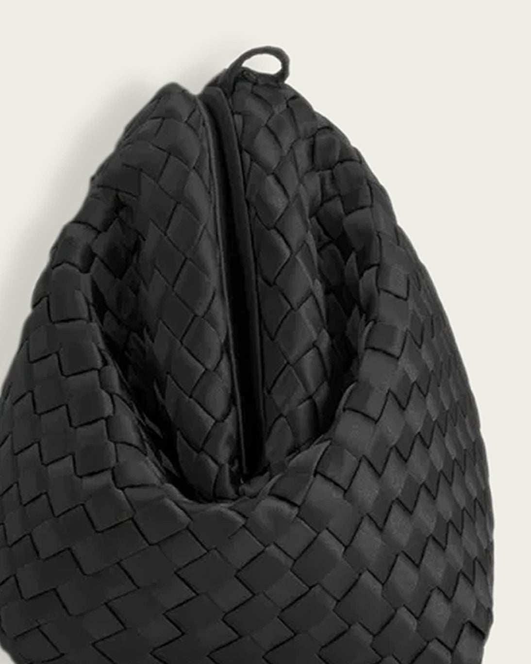 POUCH DI NERO 19X33CM