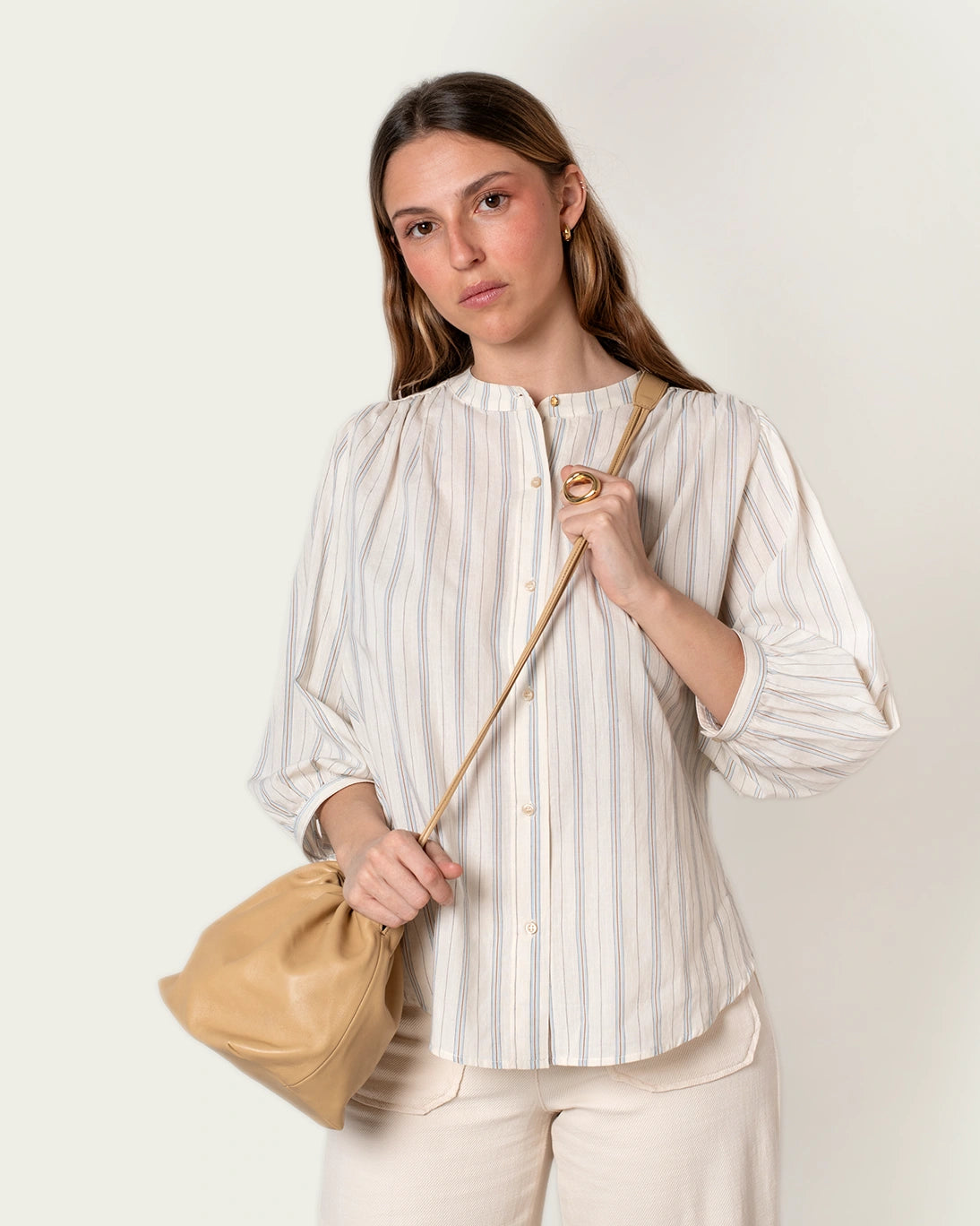 BOLSO SACO DE PIEL HUDA ARENA 20X17CM