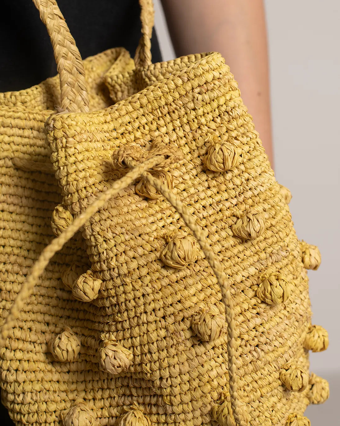 BOLSO BOMBONERA RAFIA AMARILLO 21X15 CM