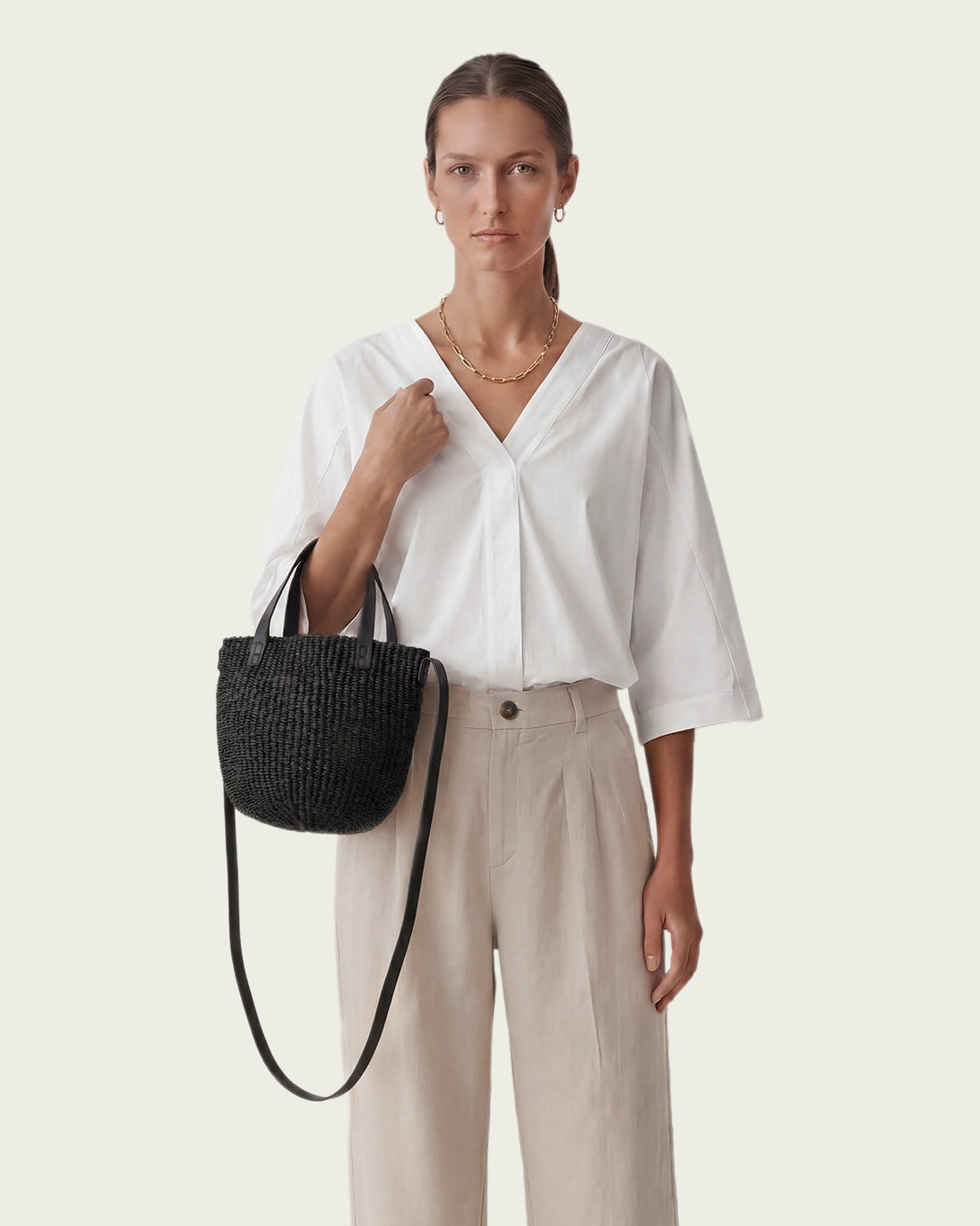 BLACK KIONDO BAG