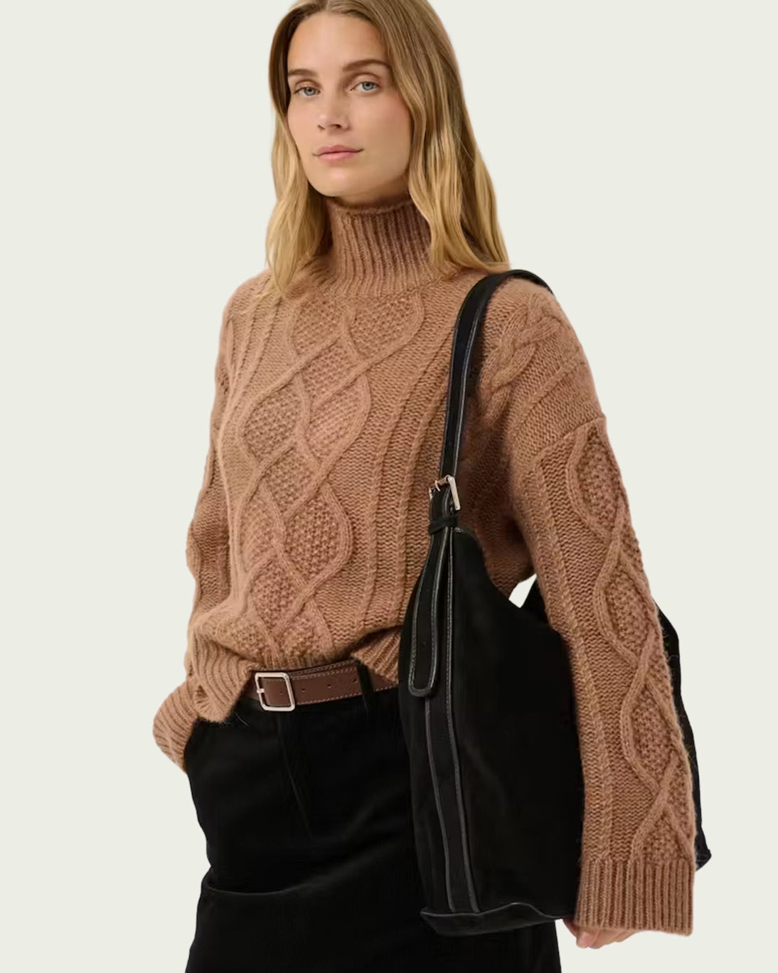 BOLSO NEGRO CORYLA