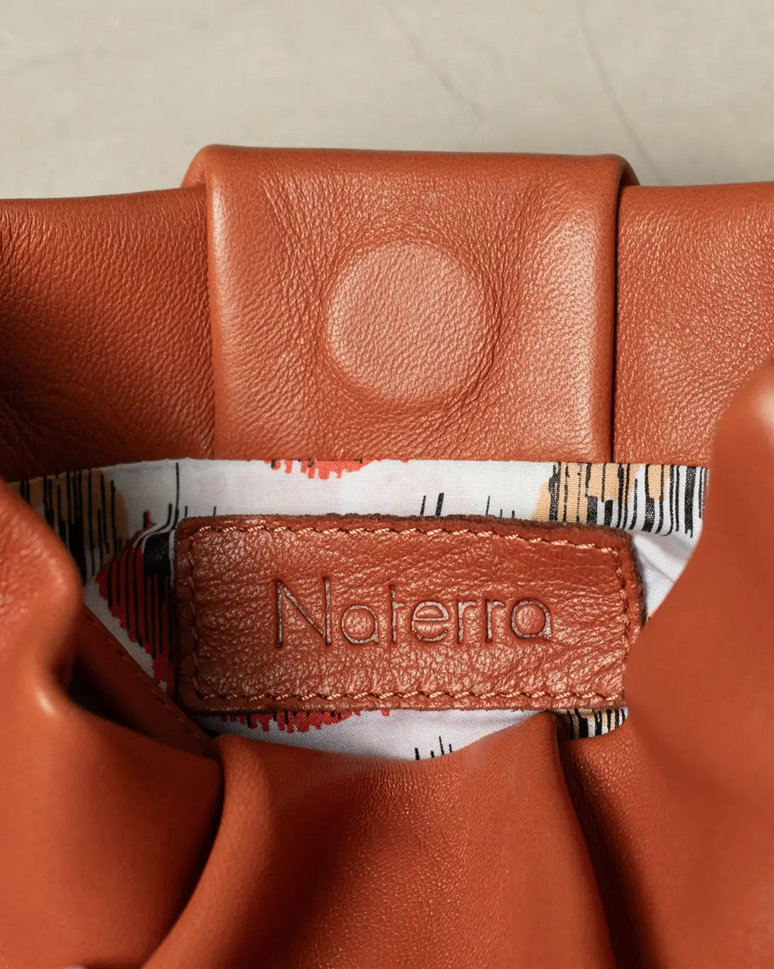 BOLSO DE PIEL MAYA NARANJA