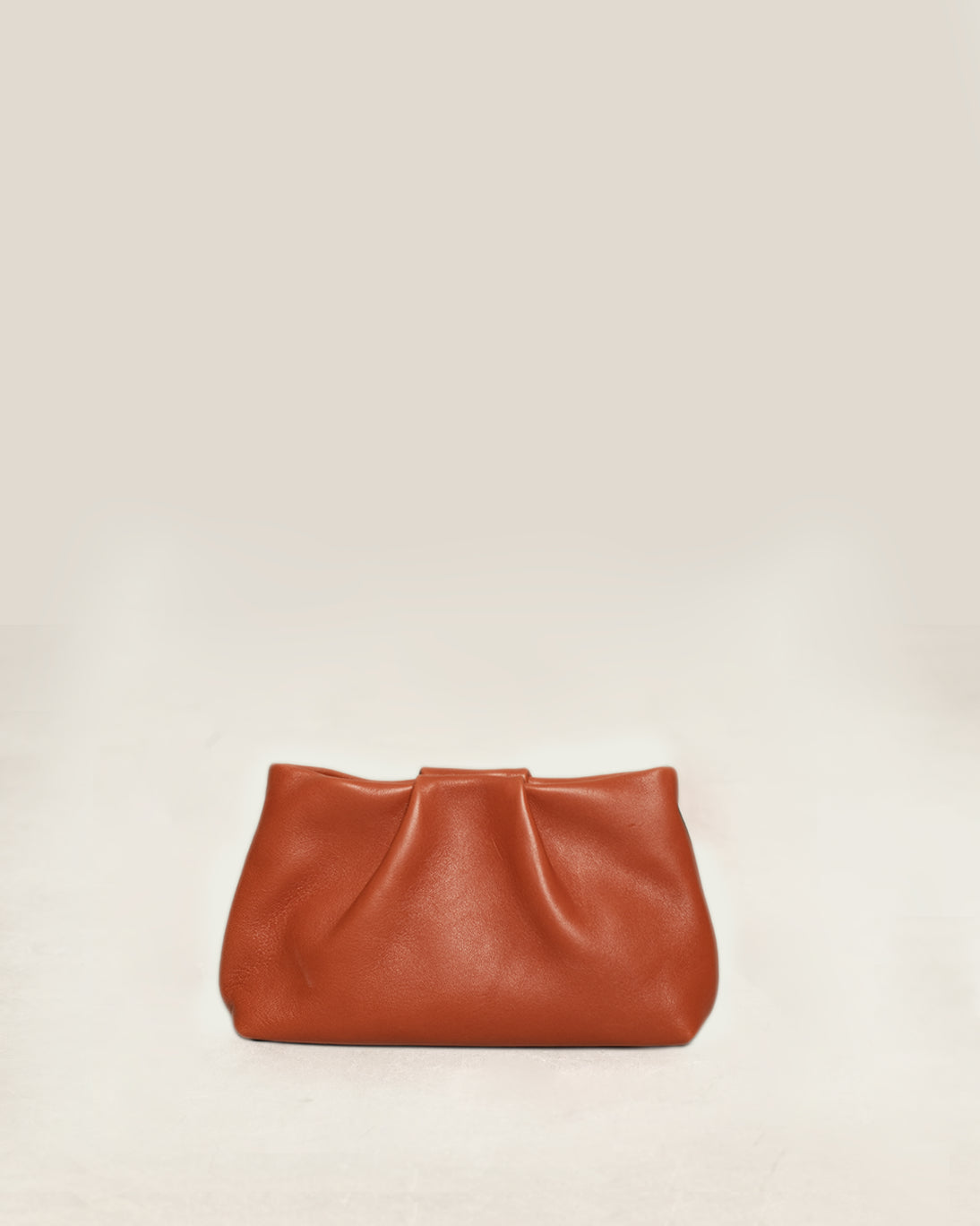 BOLSO DE PIEL AIKO NARANJA