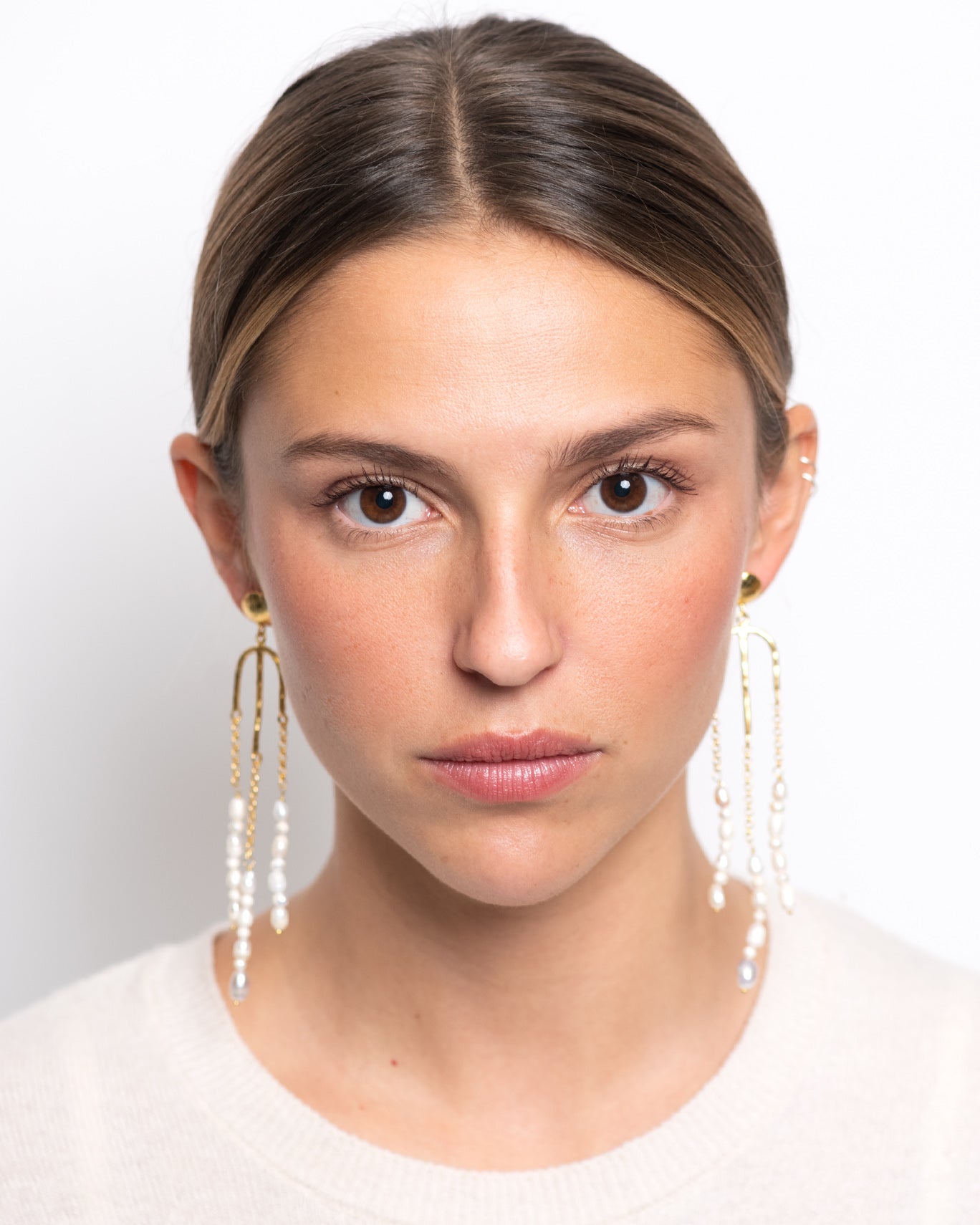 Long earring apia MBP00811