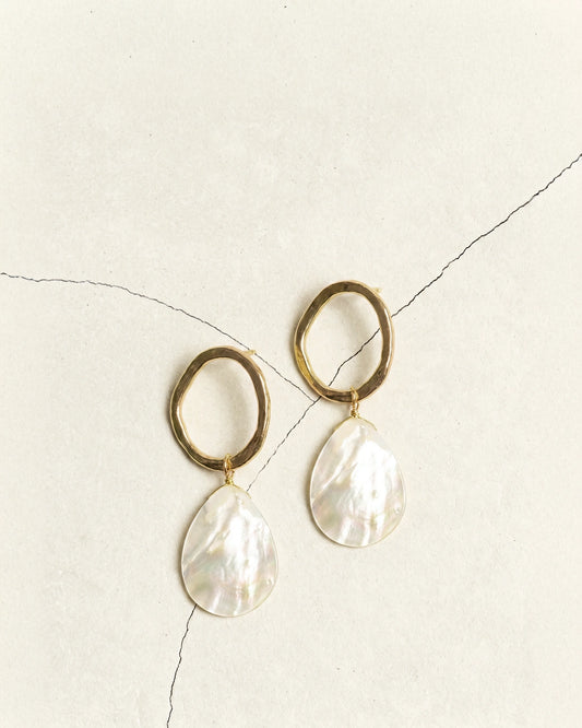 PENDIENTES MADRE PERLA