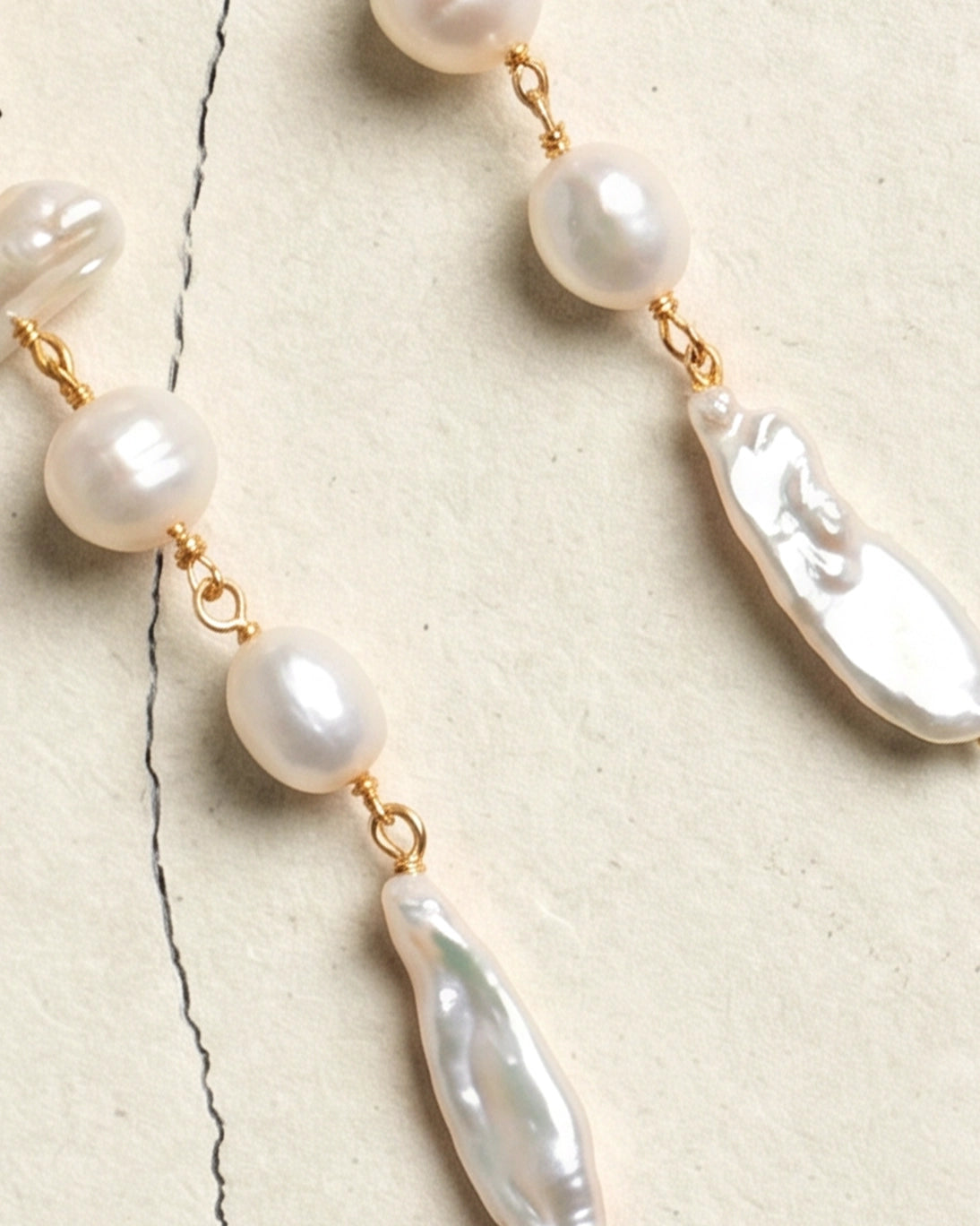 PEARL EARRINGS