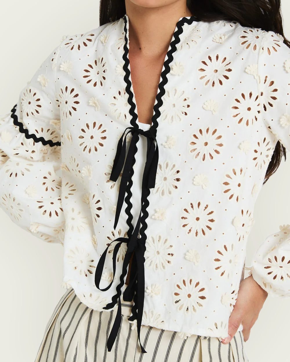 BLUSA CRISTINA TROQUELADA