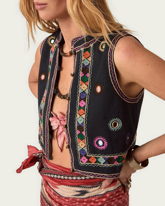 ARTEMISA MAISON HOTEL VEST