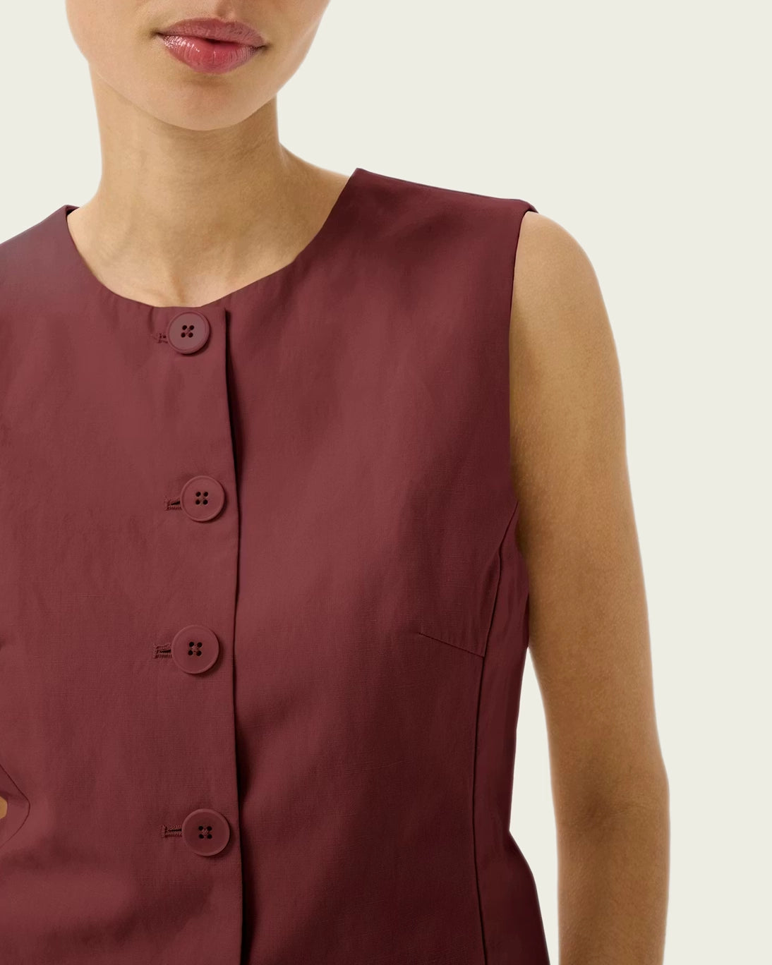 BENITTA VEST