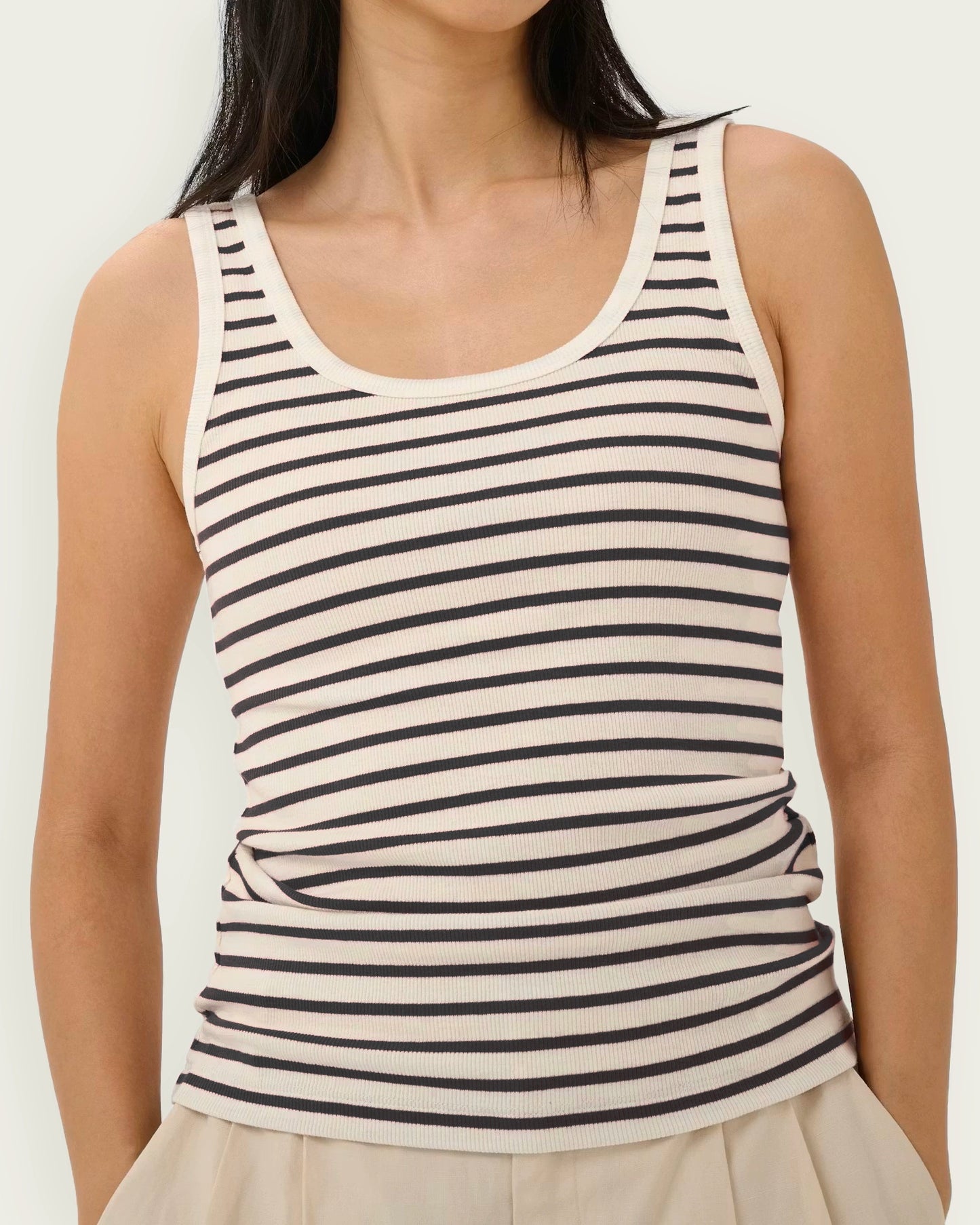 CAMISETA ROSELYN  DE RAYAS