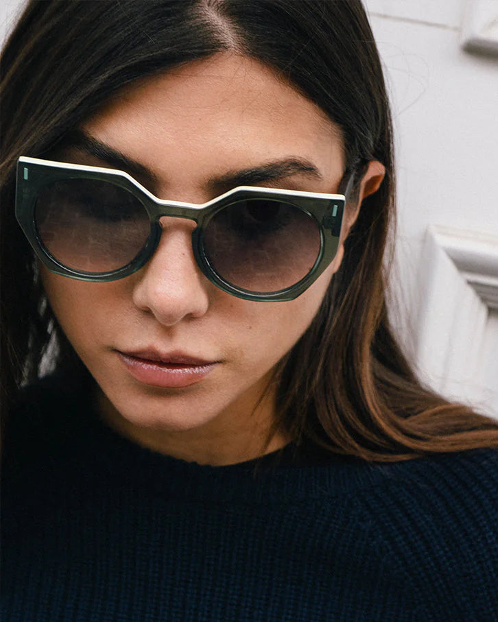 GAFAS DE SOL VENUS VERDE CAREY