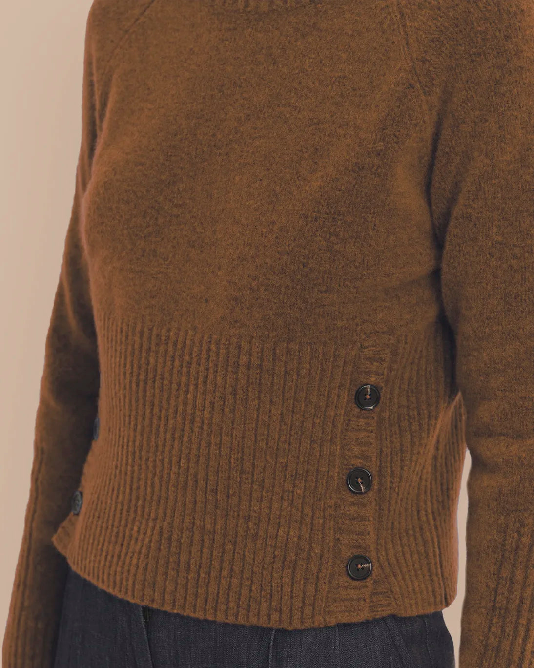 JERSEY CORTO CON BOTONES