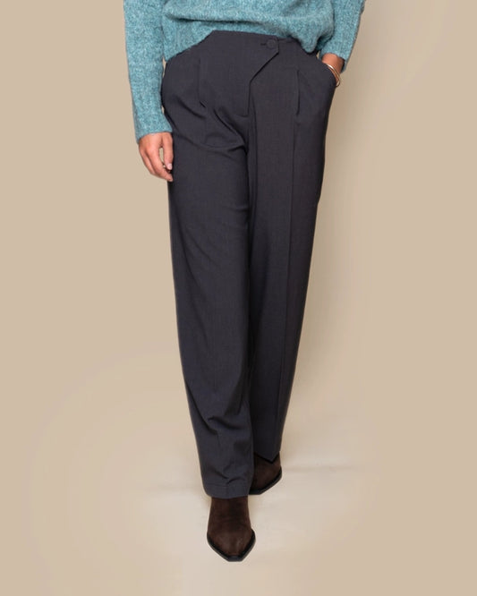 Pantalón Amoi de la marca Vila.