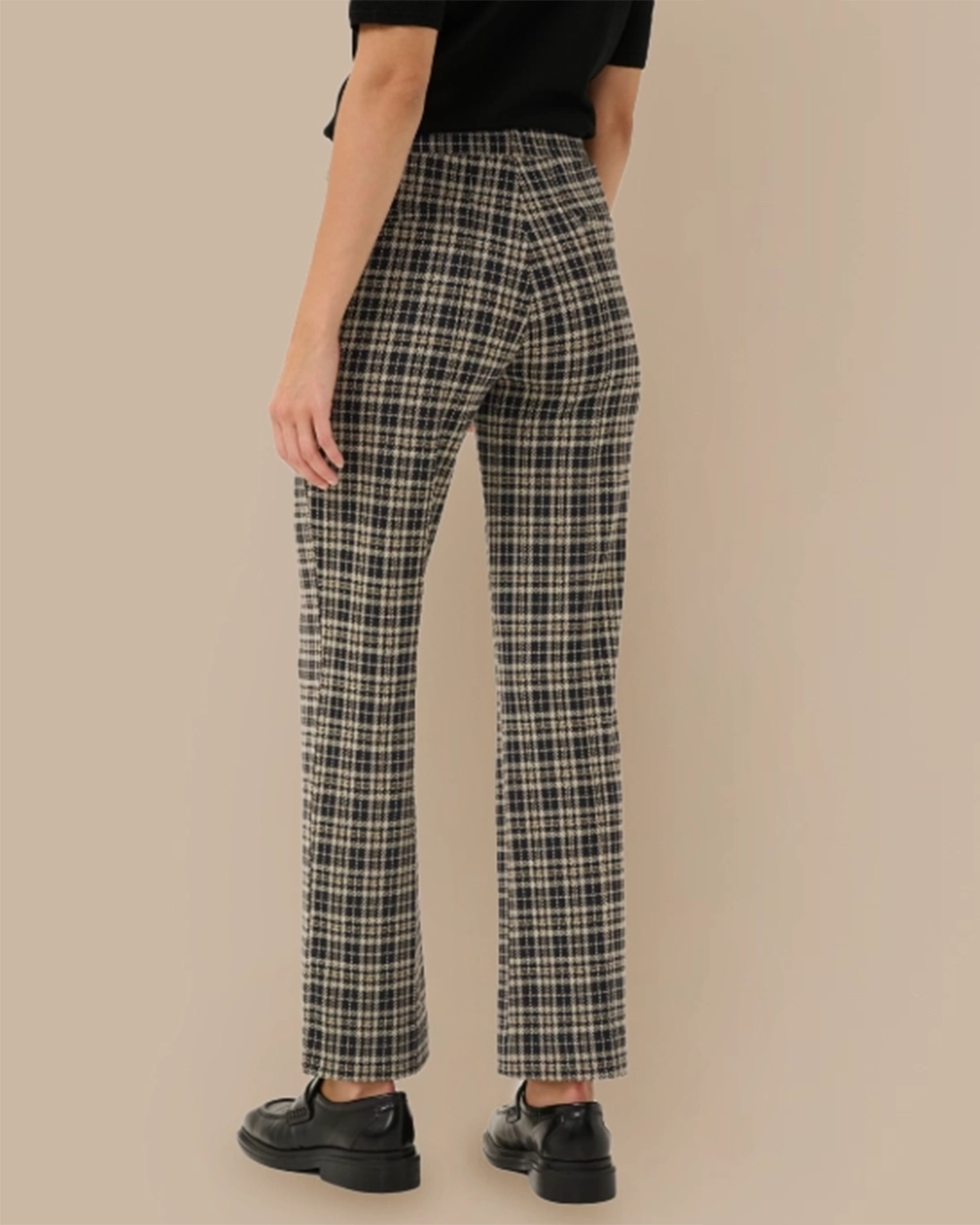 PANTALÓN PONTAS