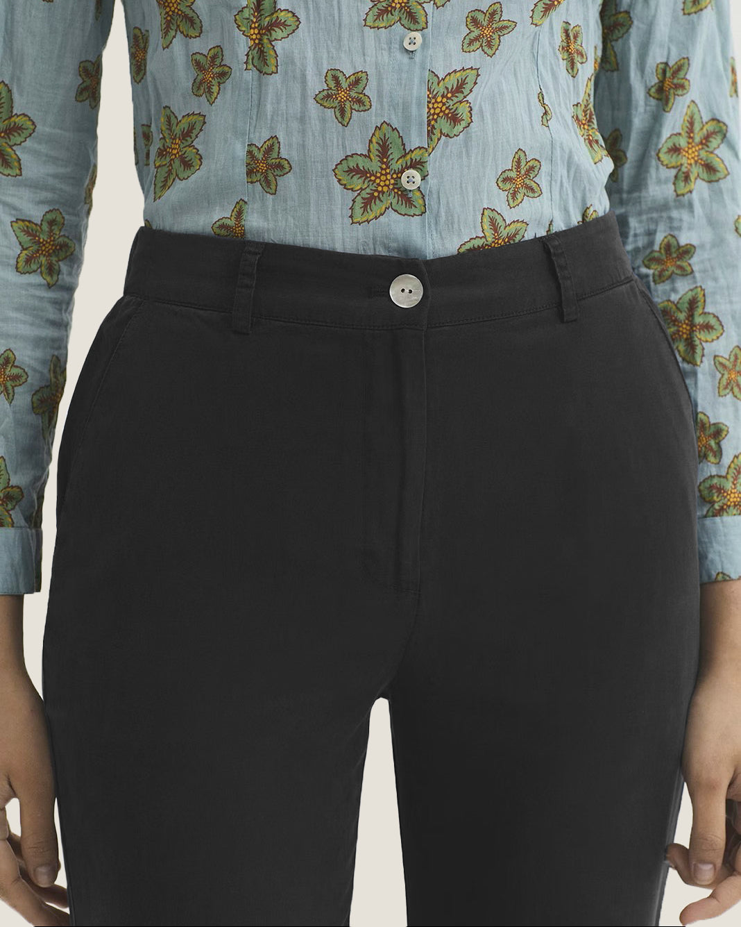 PANTALÓN TENCEL MARINO