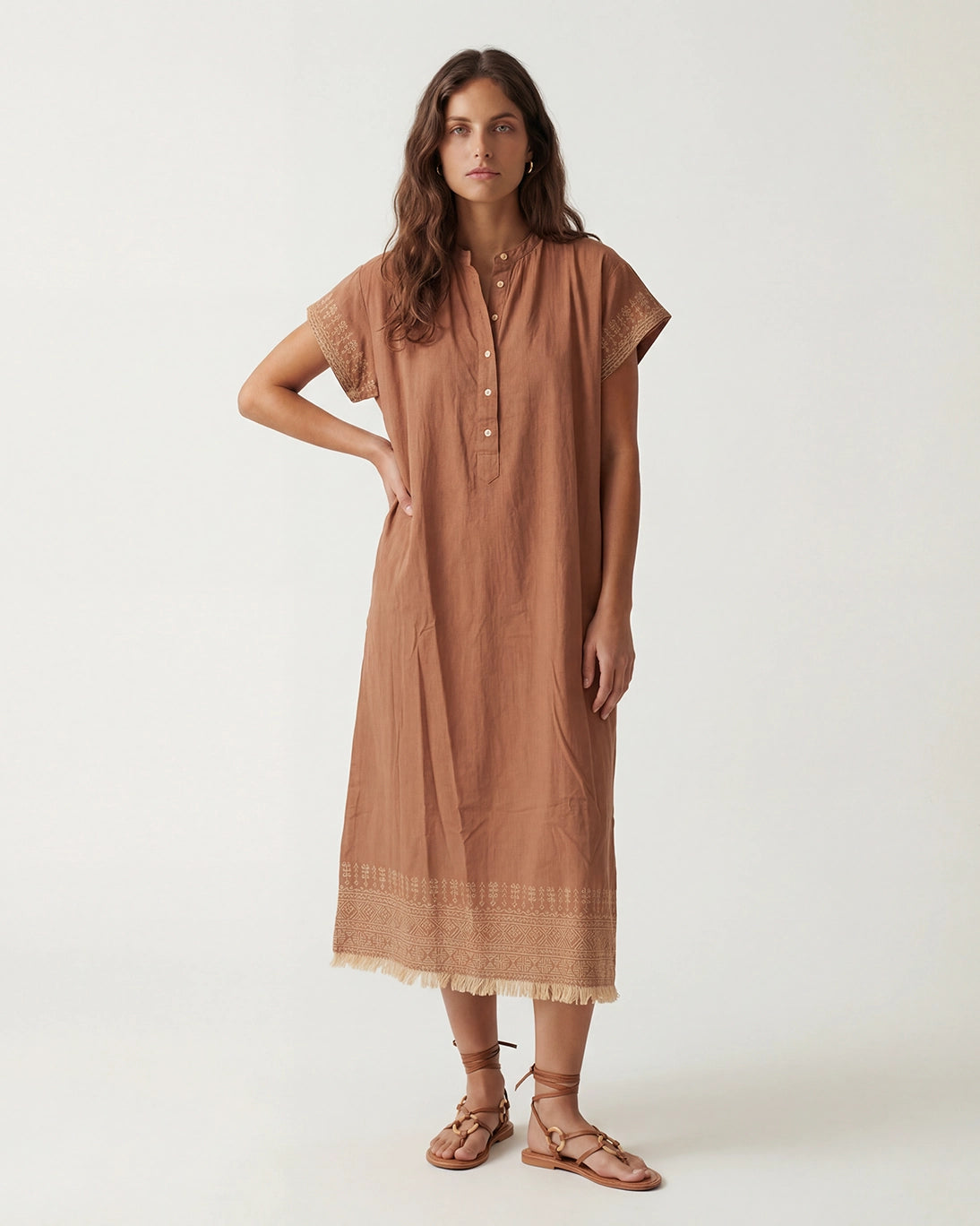 VESTIDO CLARA ARCILLA