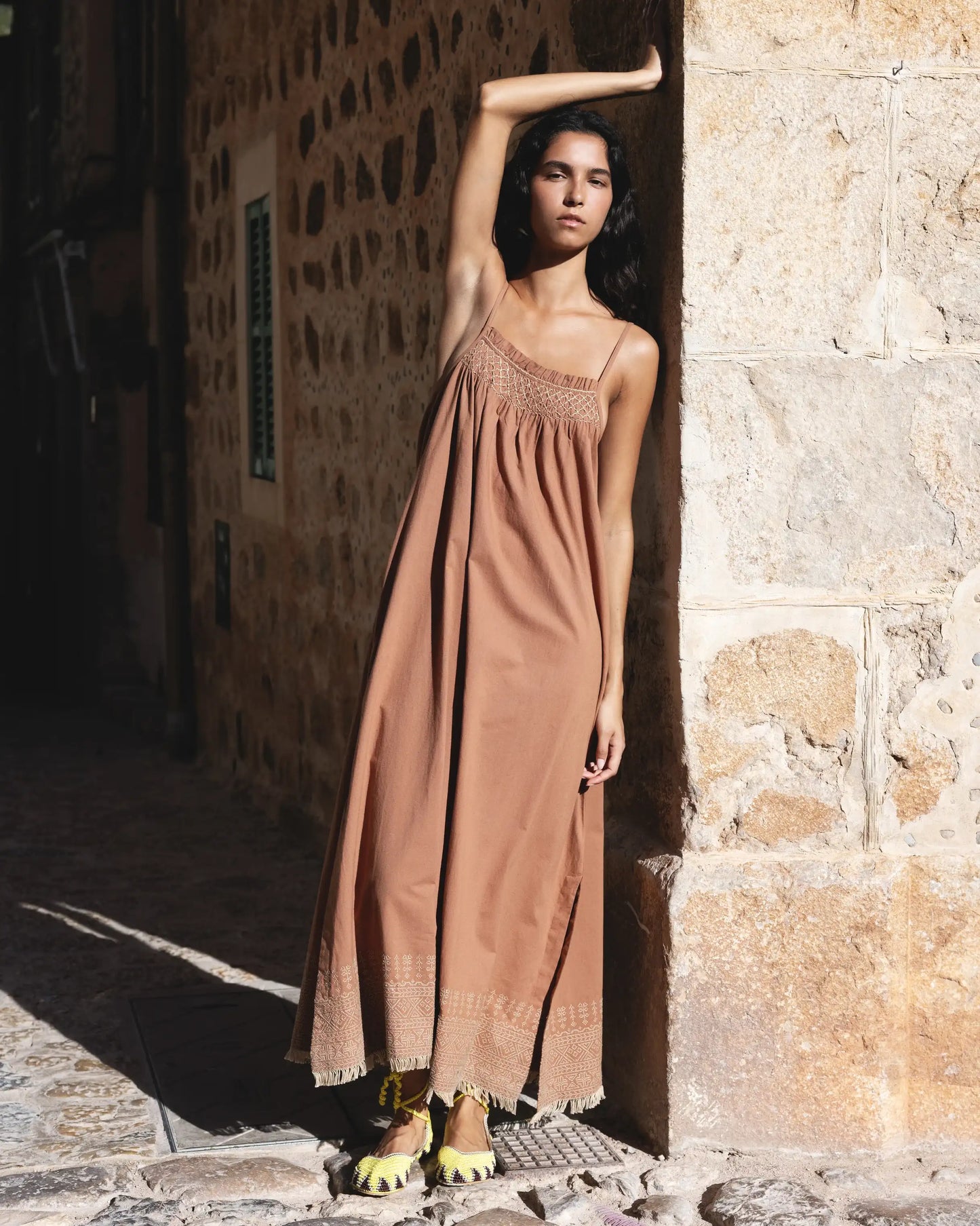 VESTIDO LEXIMA ARCILLA
