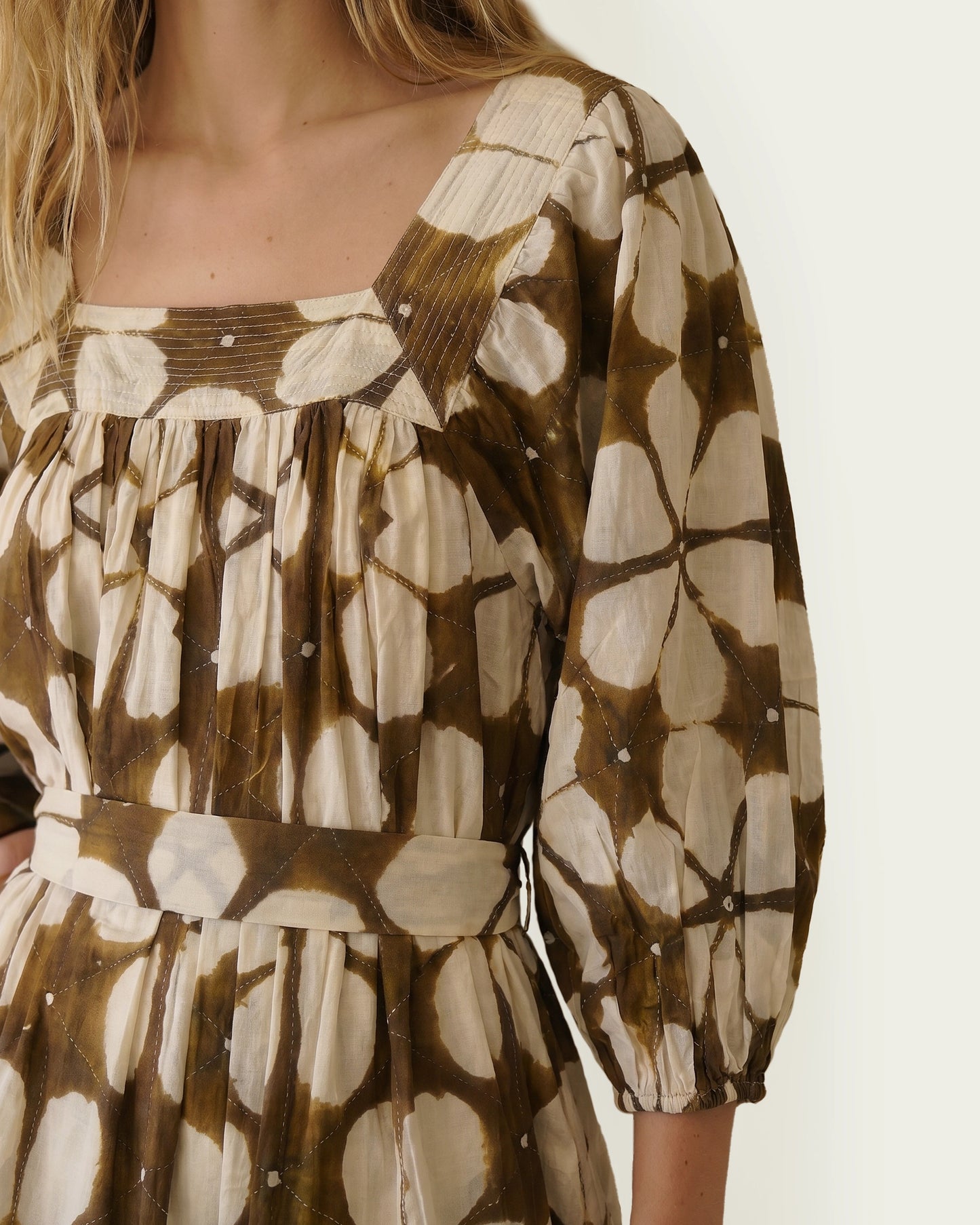 VESTIDO LOTUS