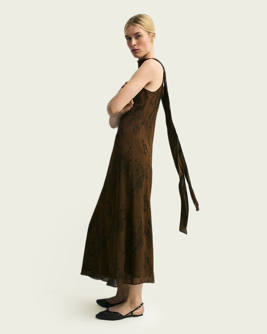 VESTIDO NEFERTITI
