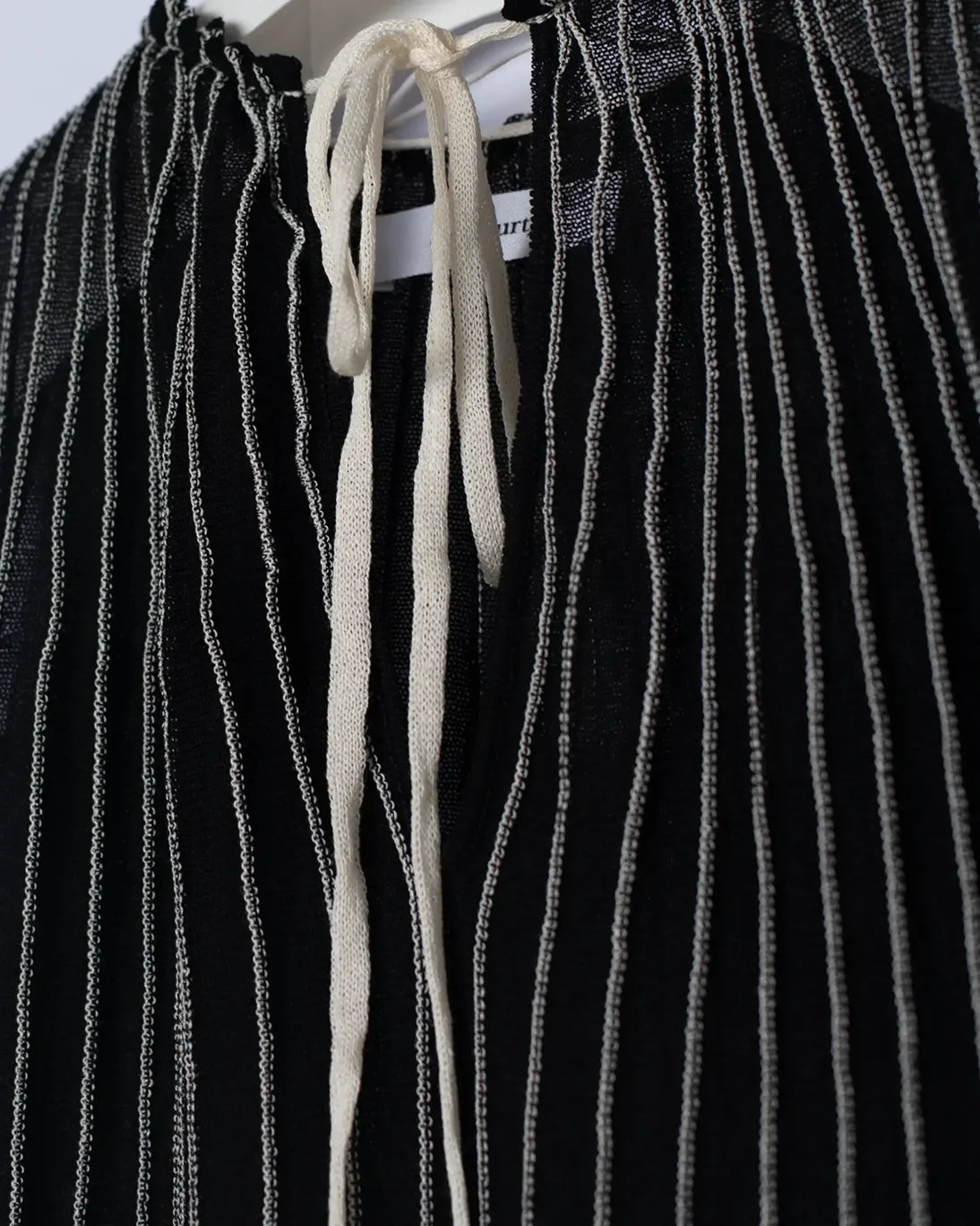 VESTIDO NERVIOS NEGRO