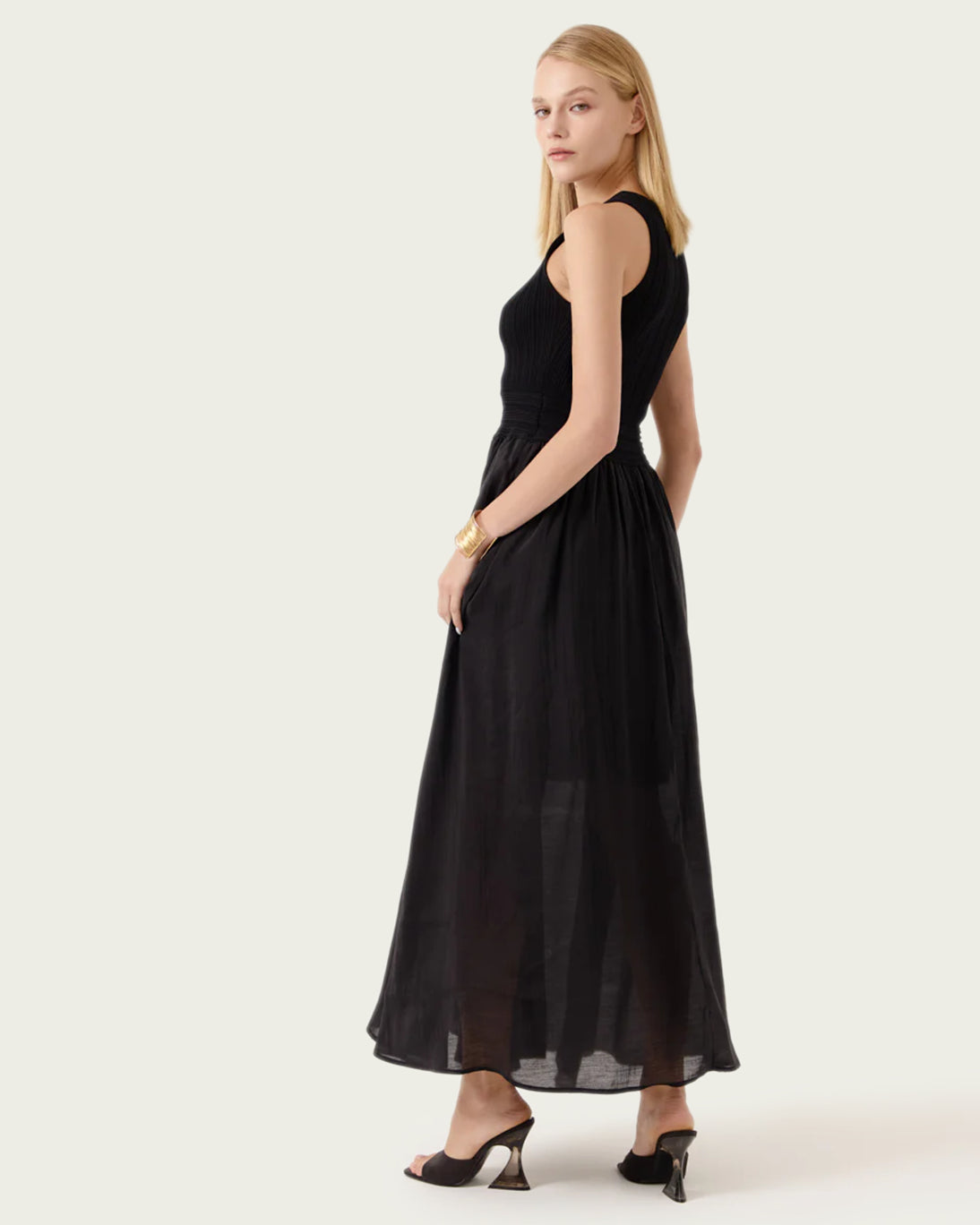 VESTIDO ALIRIS NEGRO