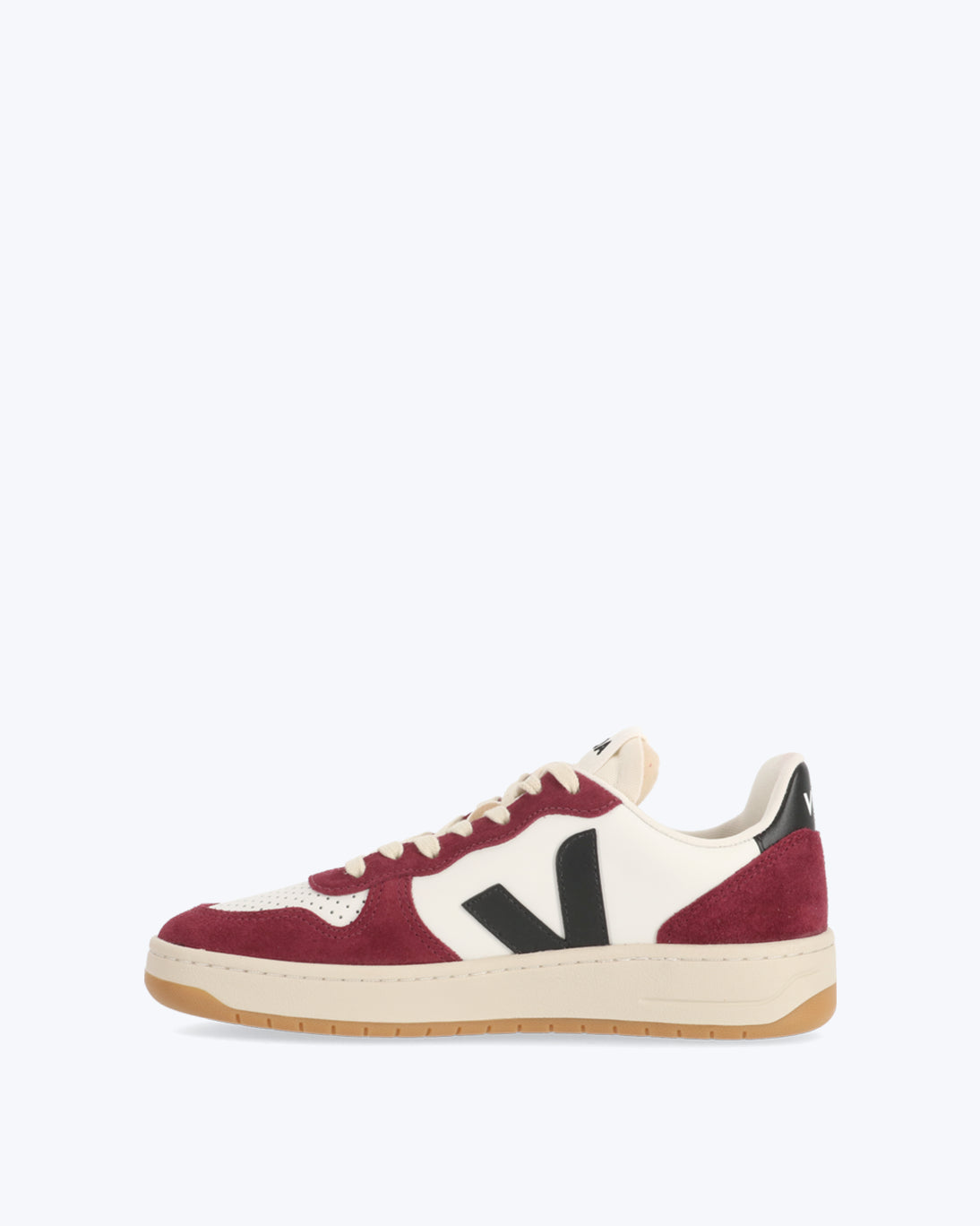 V-10 sneaker