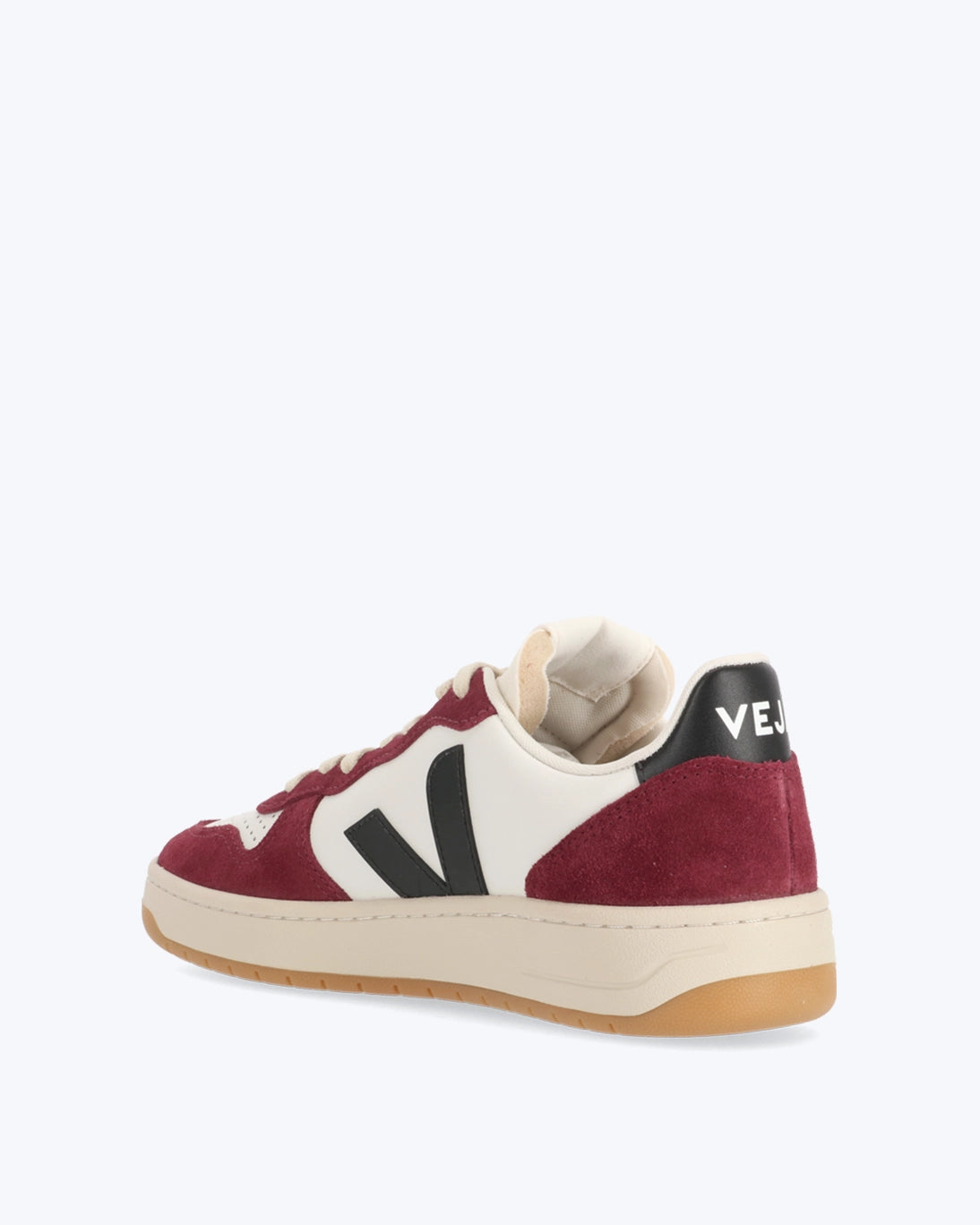 V-10 sneaker