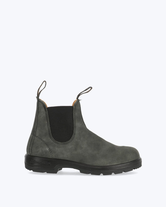 Bota Rustic negras de piel de la marca Blundstone.