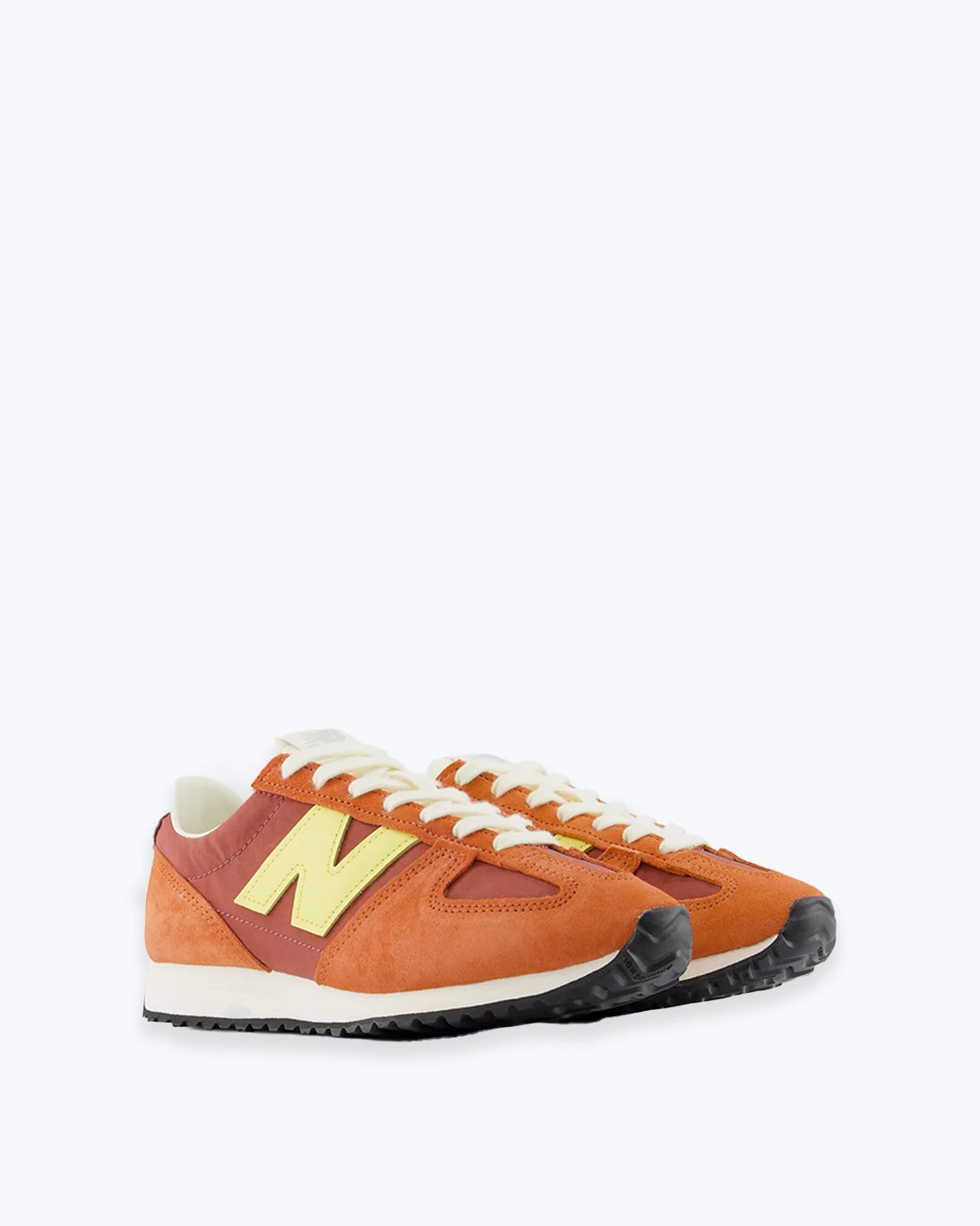 CINNAMON SNEAKER