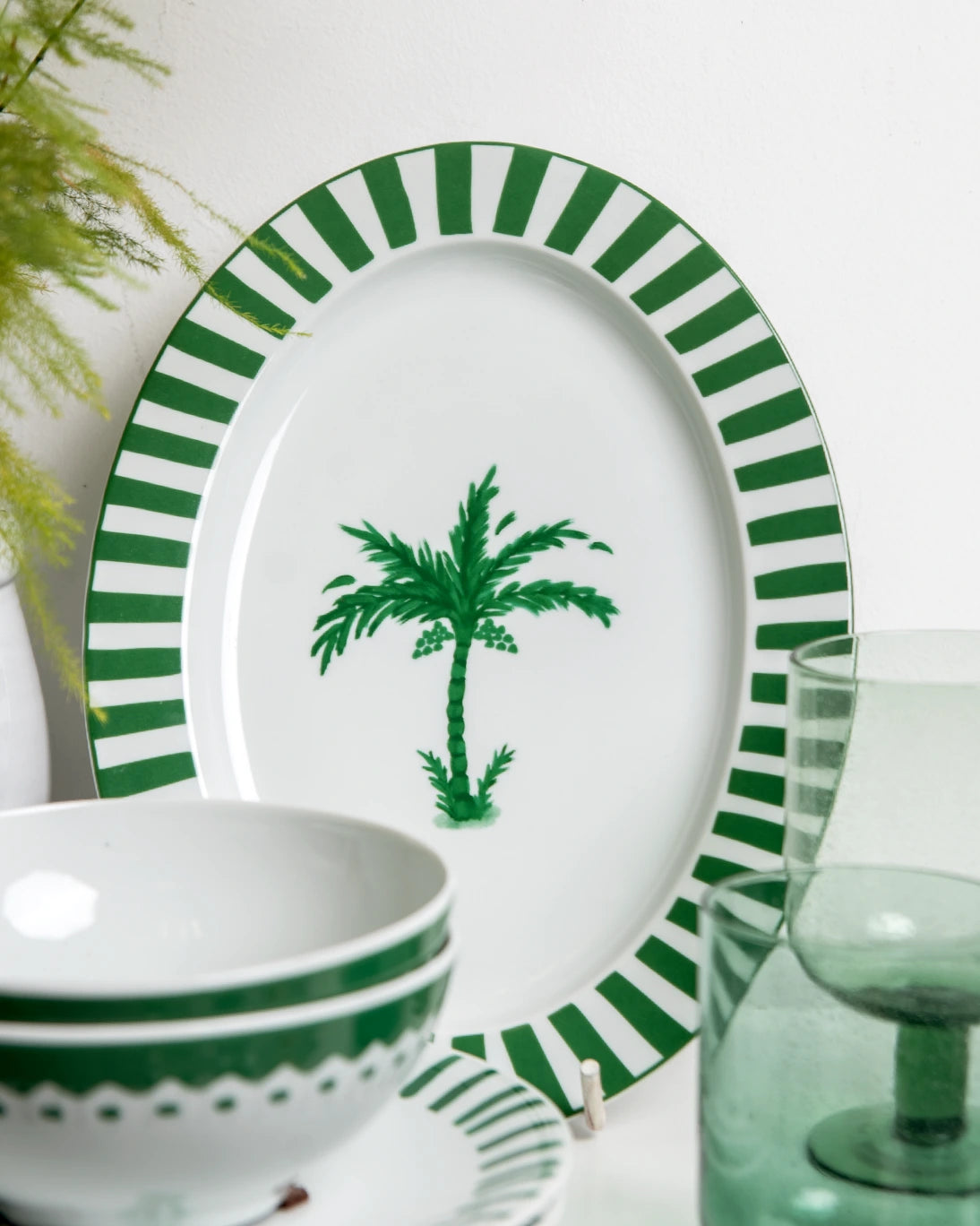 FUENTE OVAL PALMERA