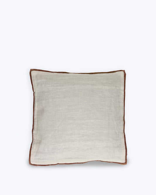 ALMOHADÓN OPPOSITES CANELA 45X45 CM