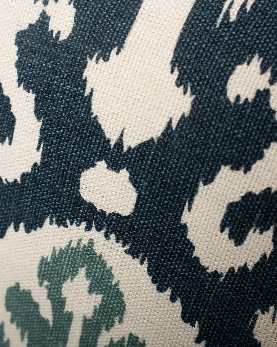 ALMOHADÓN IKAT ADI VERDE 50X50CM
