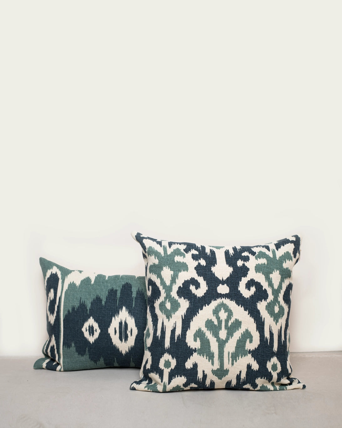ALMOHADÓN IKAT ADI VERDE 50X50CM