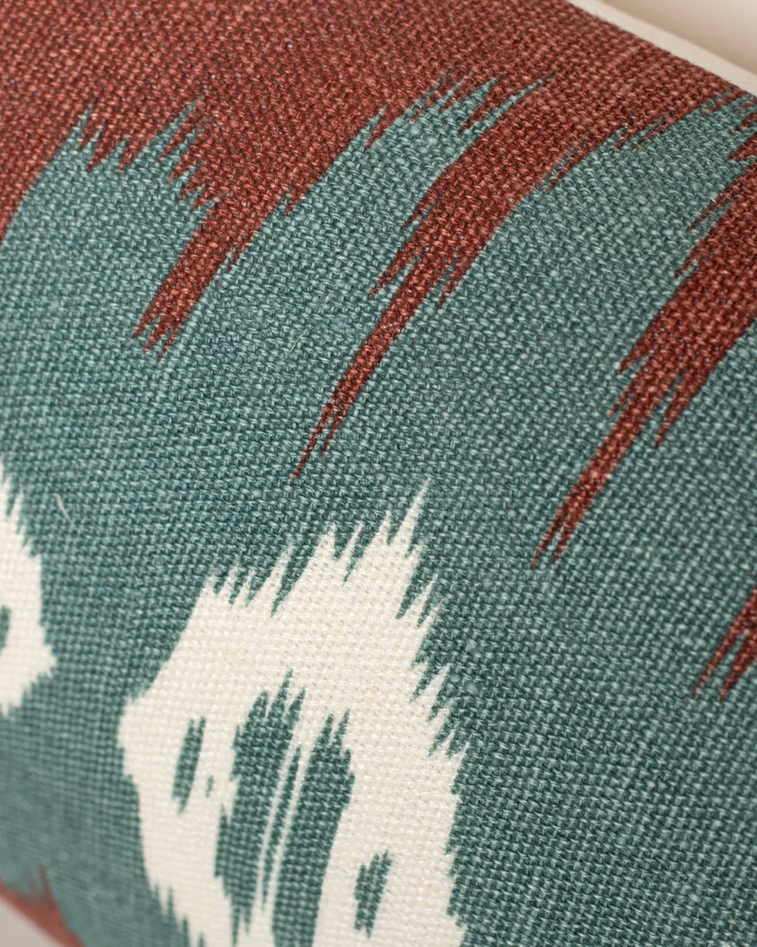 ALMOHADÓN IKAT LAYA VERDE CALDERO 40X60CM