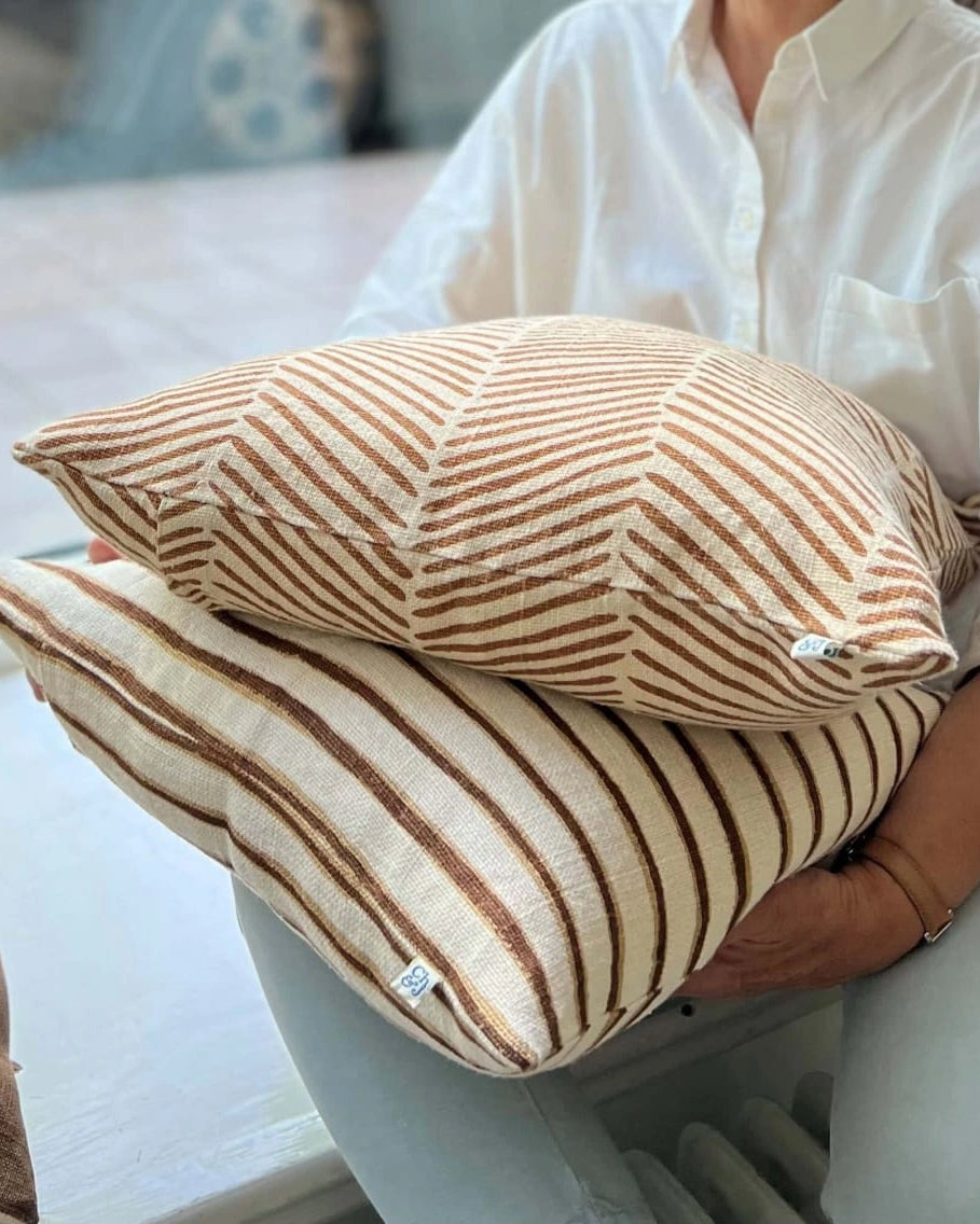 ALMOHADON RAMA 50X50CM TAUPE