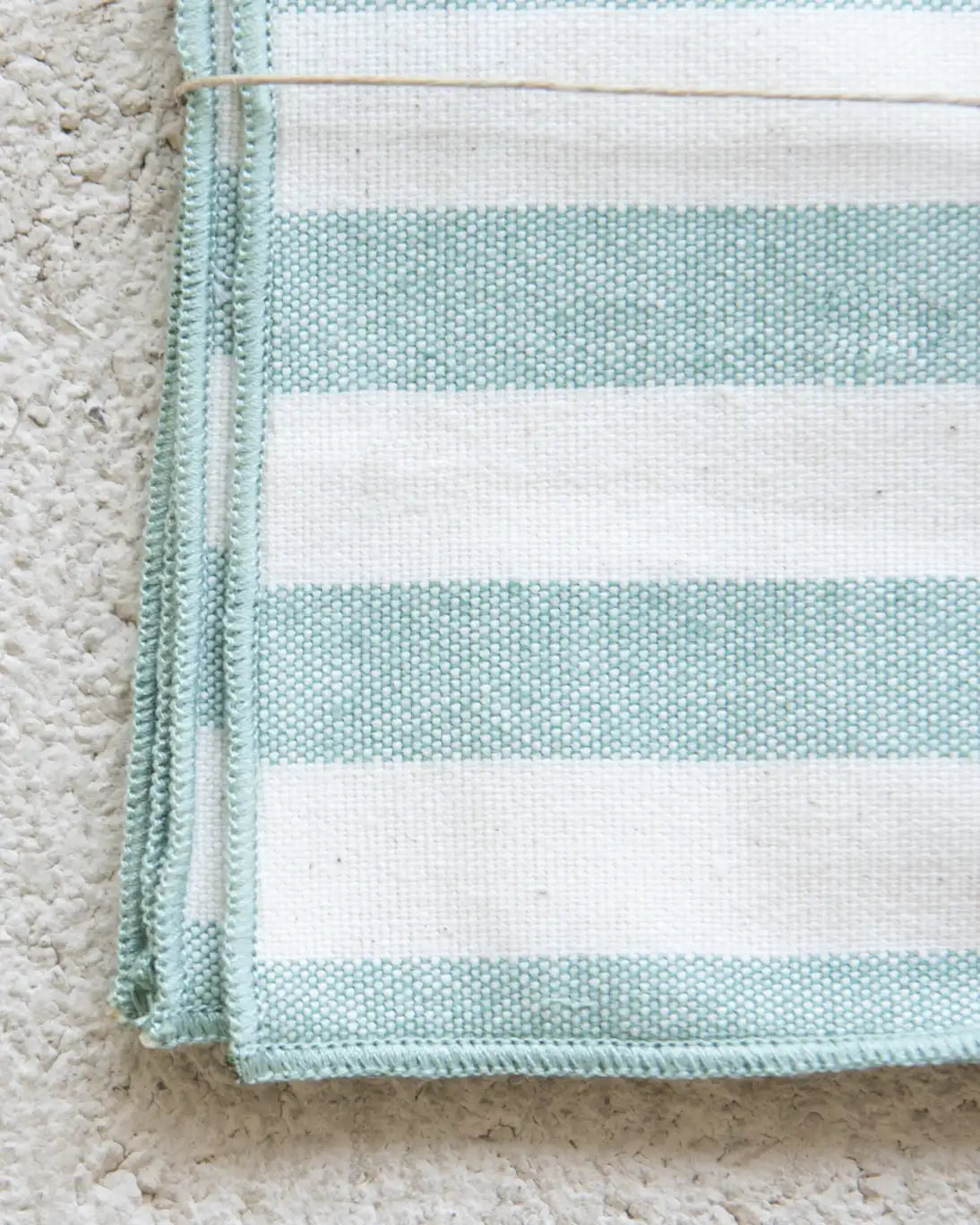 SET 4 COCKTAIL NAPKINS 15X15CM