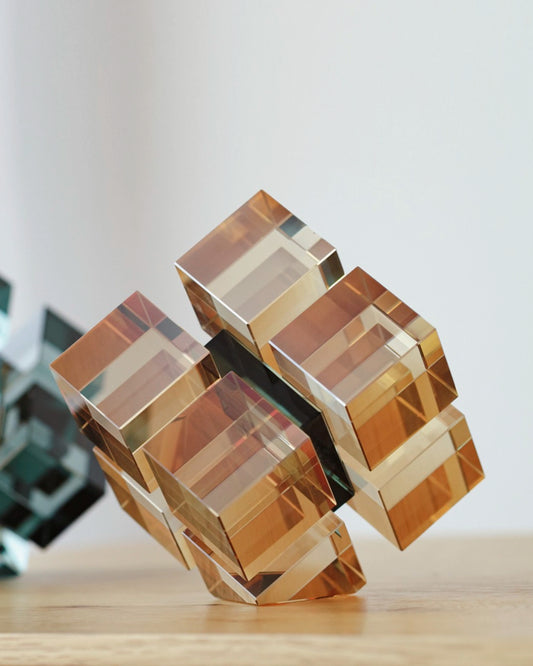 CRYSTAL SCULPTURE 9.59.5X9.5 CM
