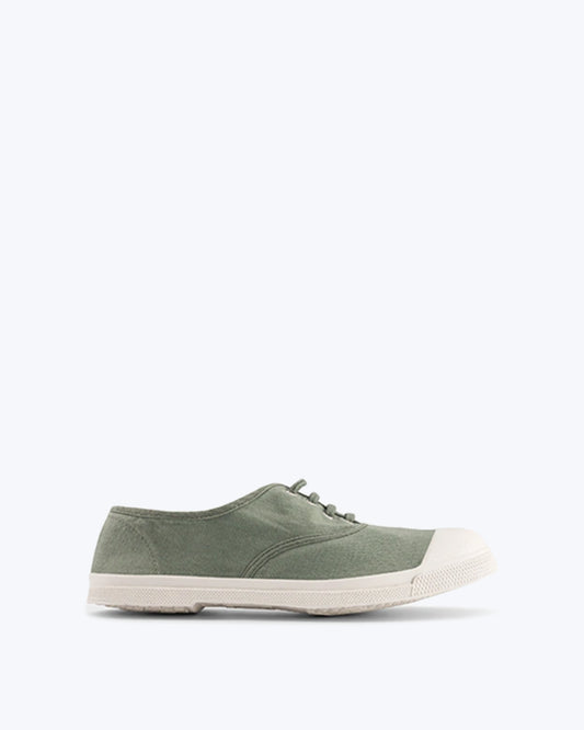 Zapatillas verdes de la marca Bensimón.