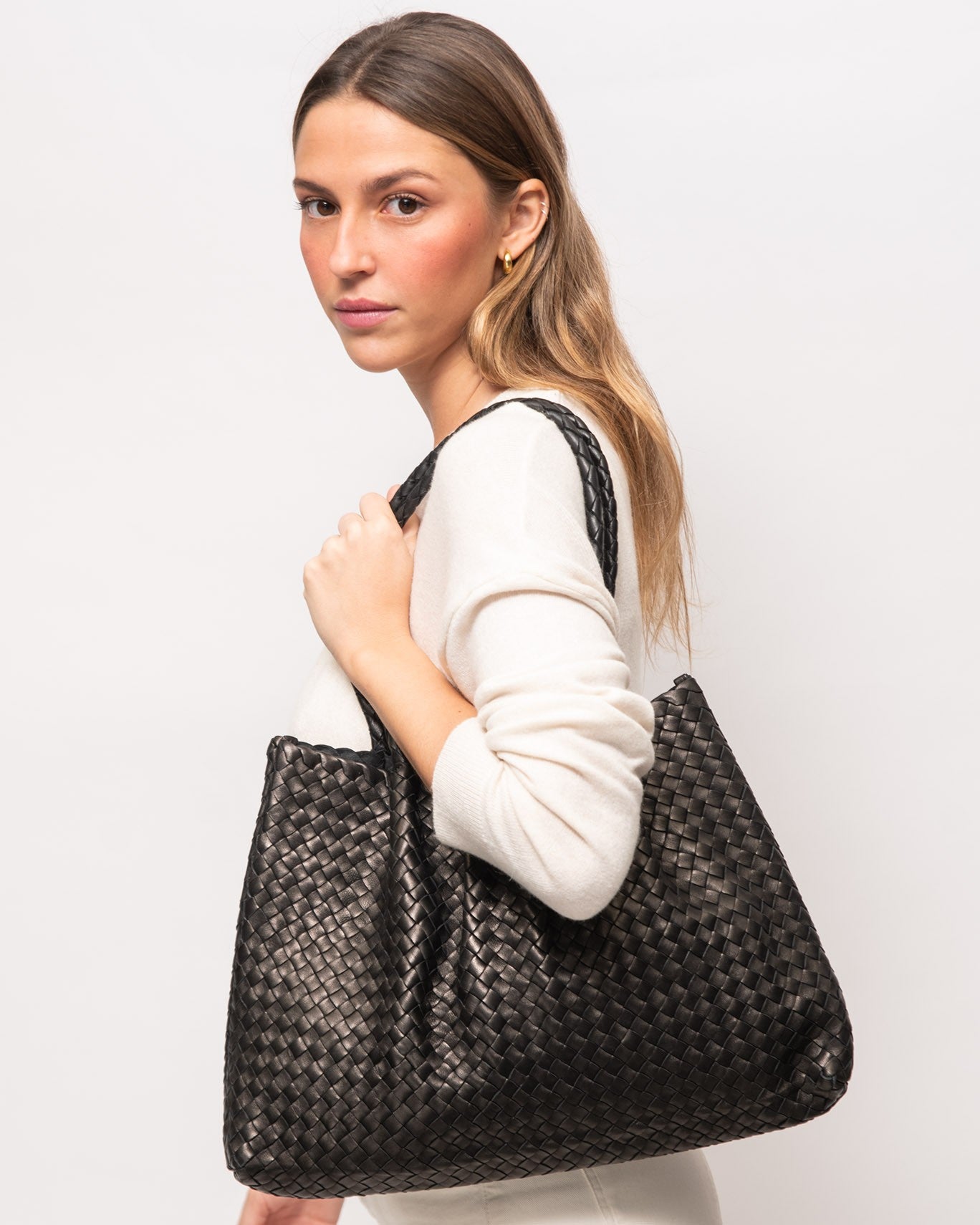 LEATHER BAG