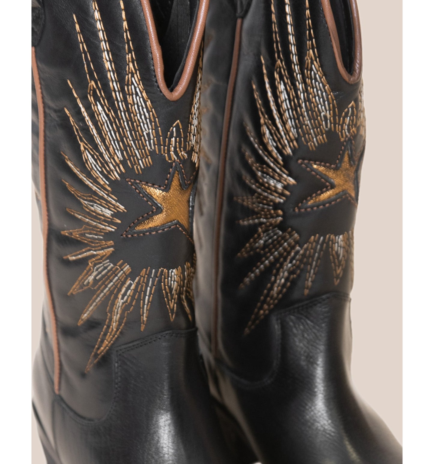 Everly boot 220v MZA00842