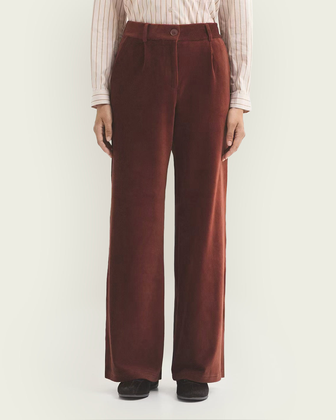 PANTALON PINZAS MICROPANA