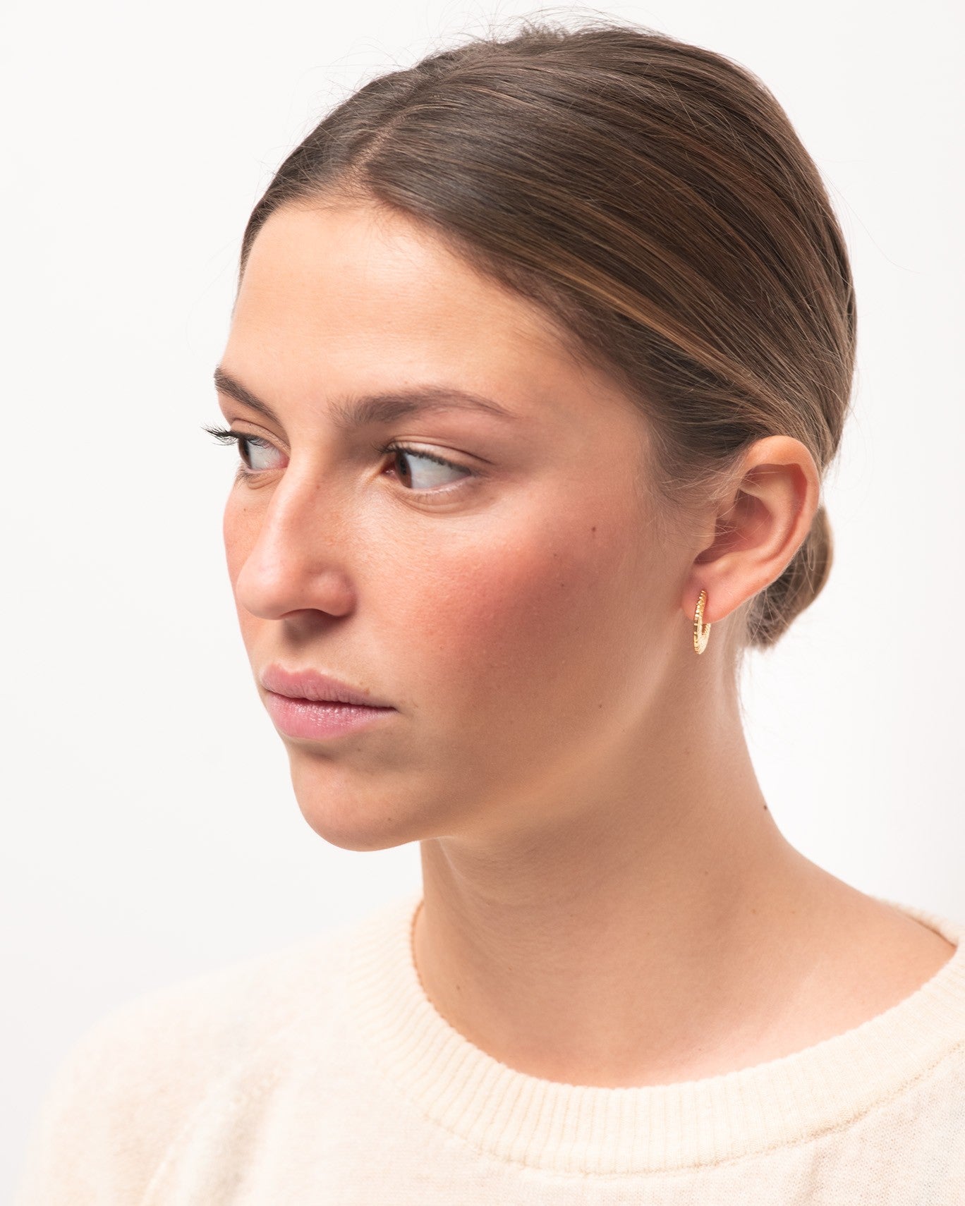 HOOP EARRING