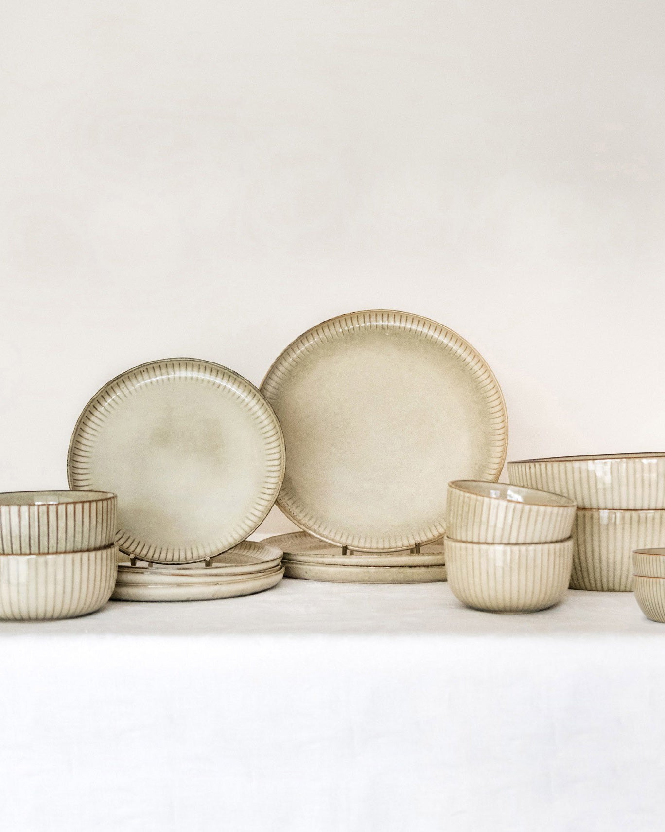 HENRI DESSERT PLATE