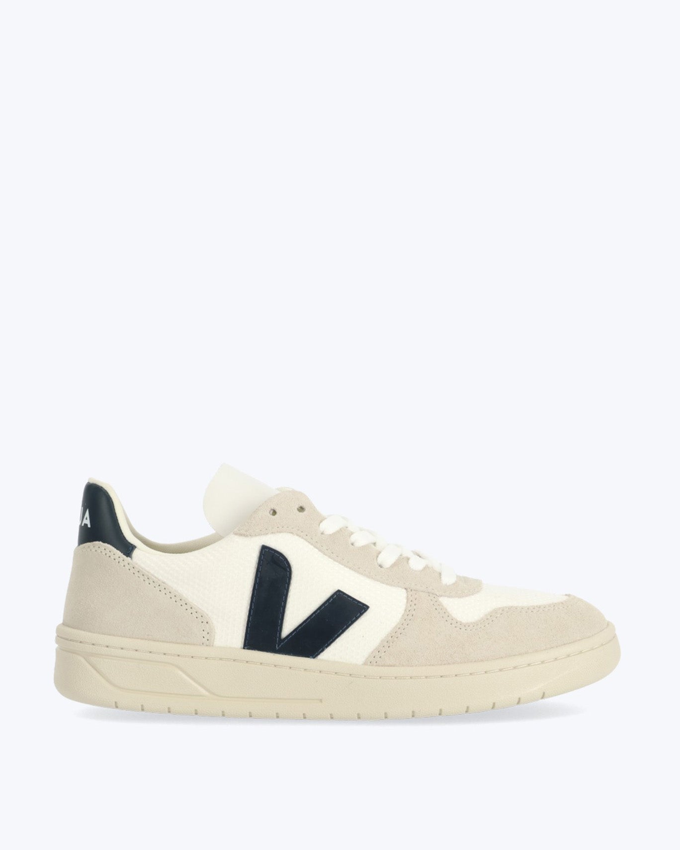 V-10 B-MESH SNEAKER