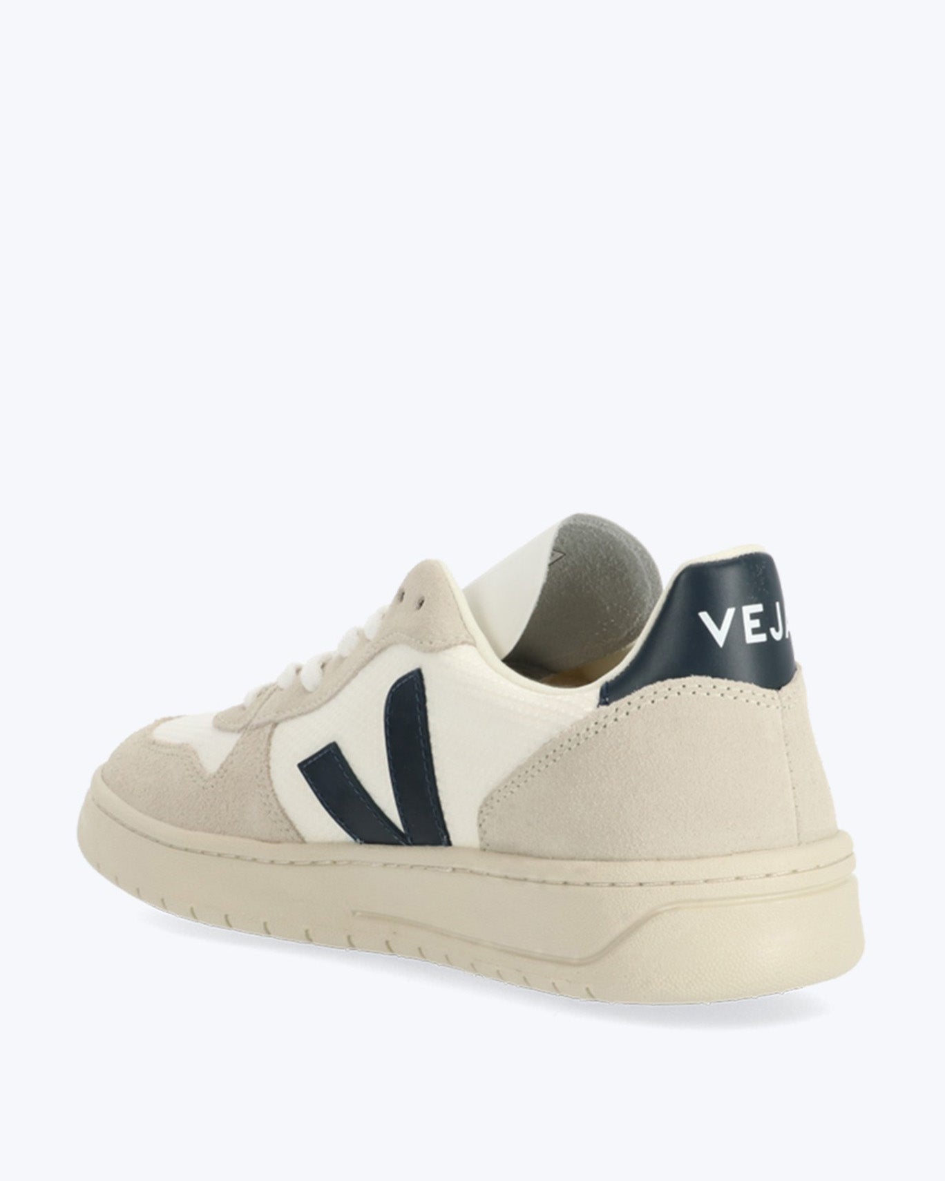 V-10 B-MESH SNEAKER
